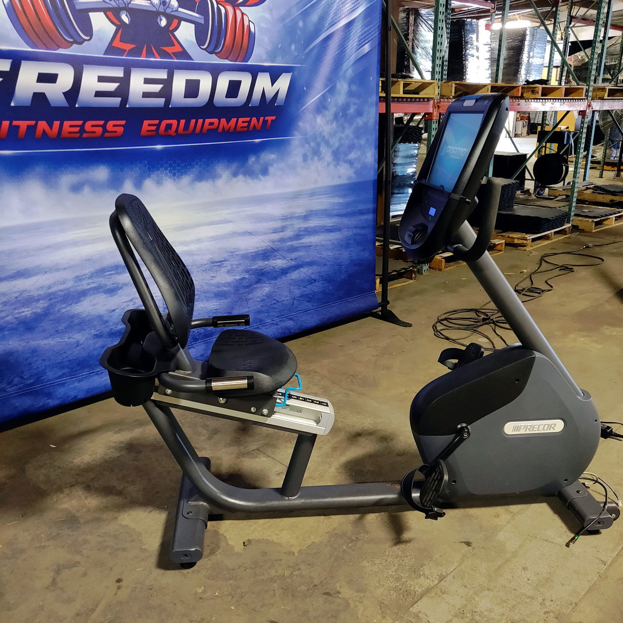Precor RBK 685 Recumbent Bike w/ P82 Console