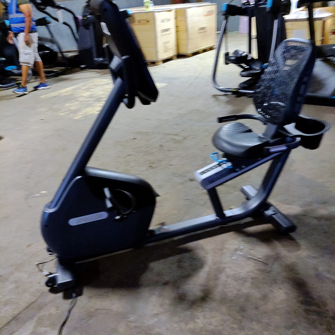 Precor RBK 685 Recumbent Bike w/ P82 Console