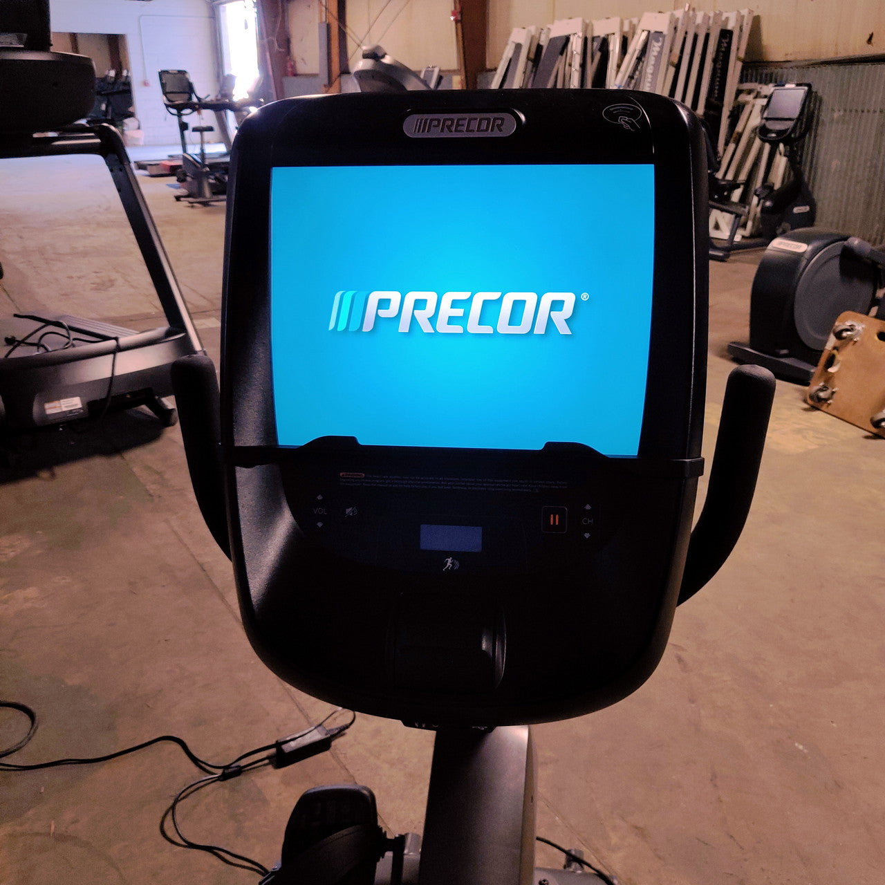 Precor RBK 685 Recumbent Bike w/ P82 Console