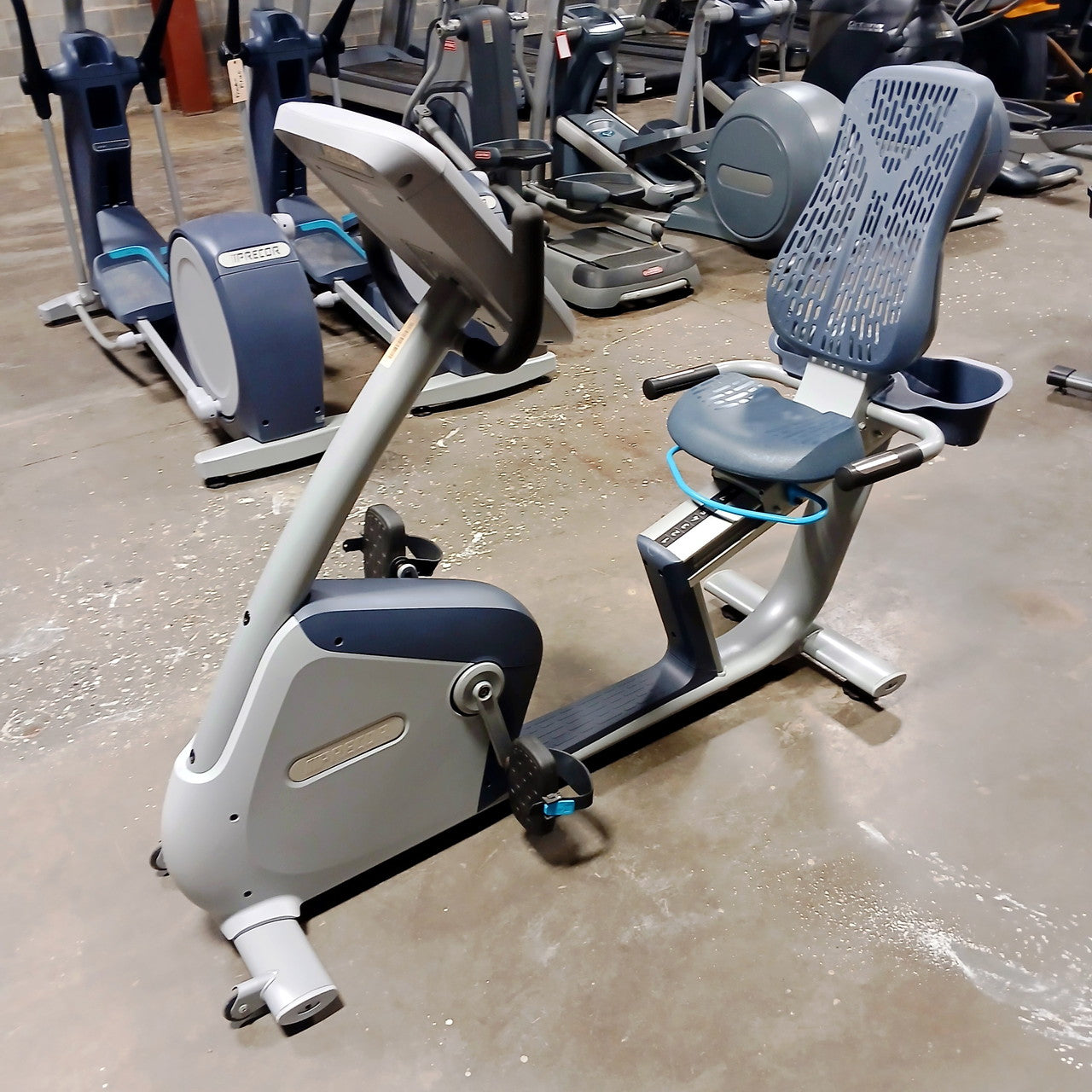 Precor RBK 835 Recumbent Bike w/p30 Console