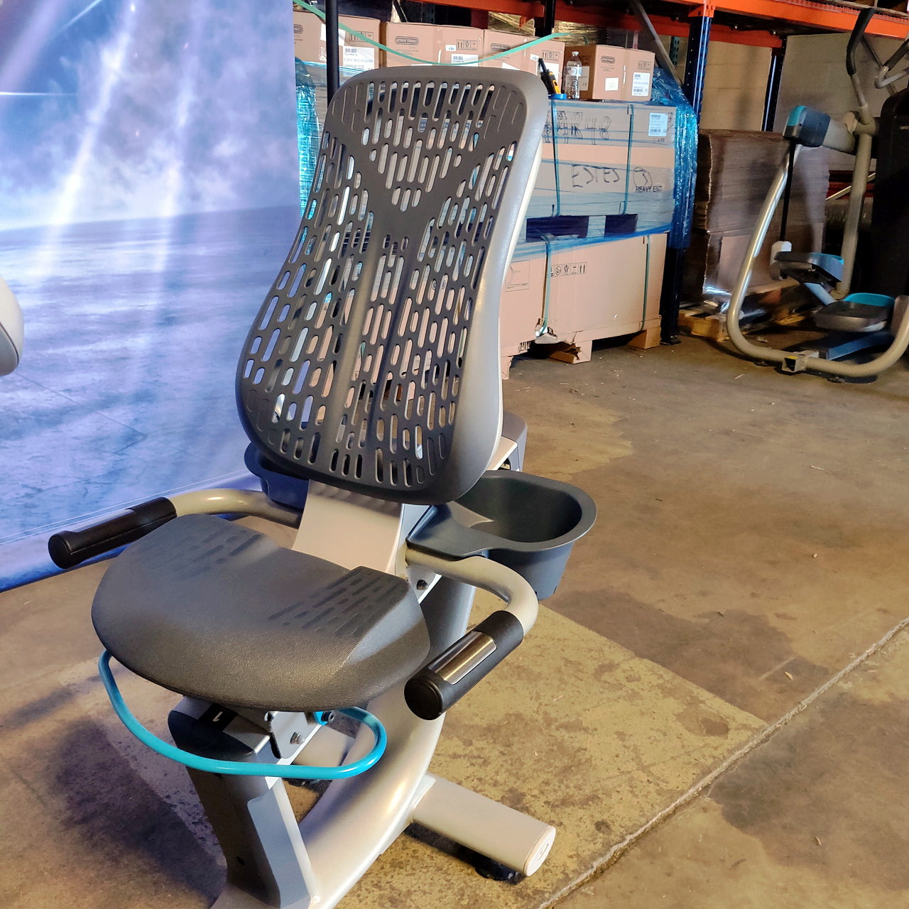 Precor RBK 835 Recumbent Bike w/p30 Console