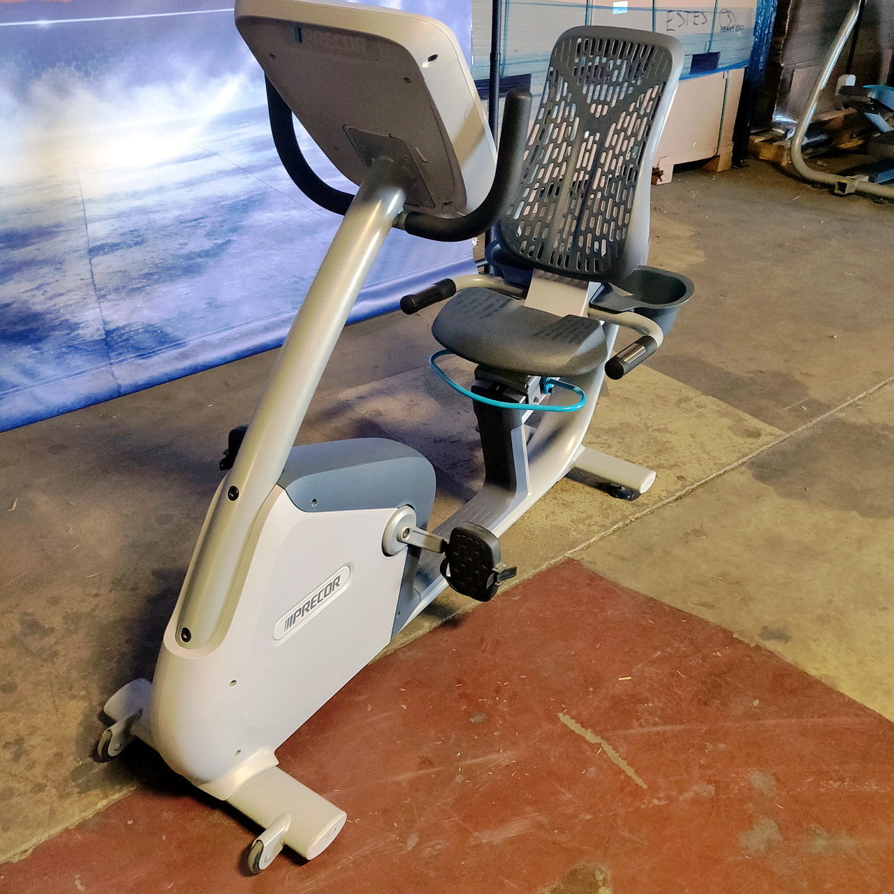 Precor RBK 835 Recumbent Bike w/p30 Console