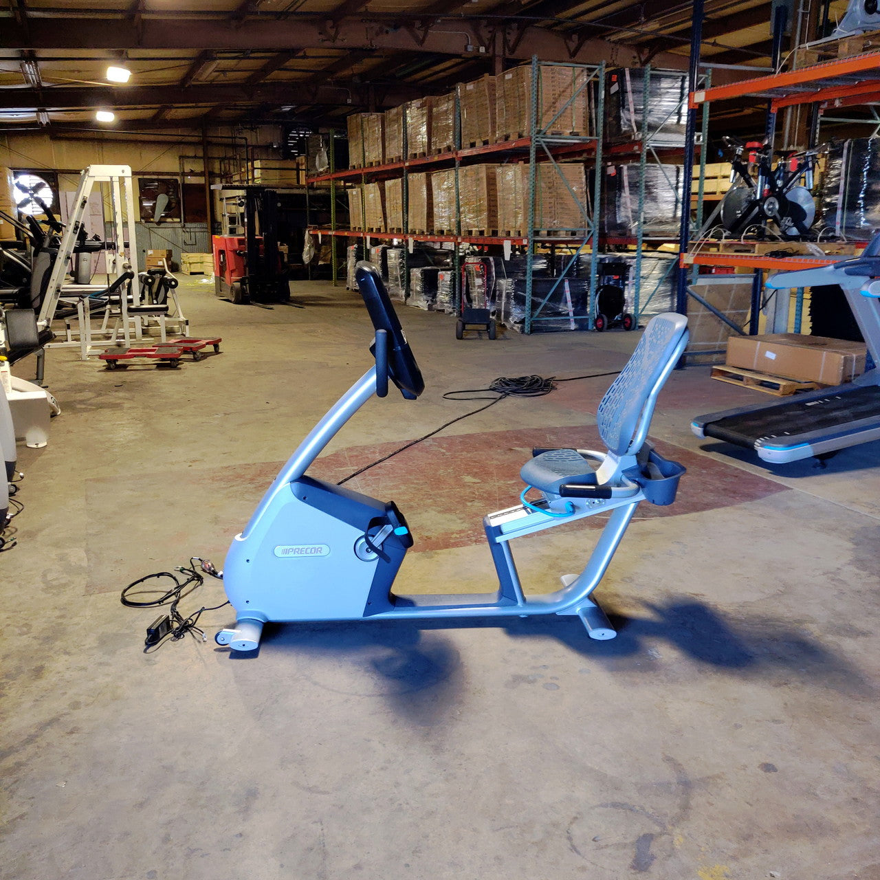 Precor RBK 885 Recumbent Bike w/ P82 Console