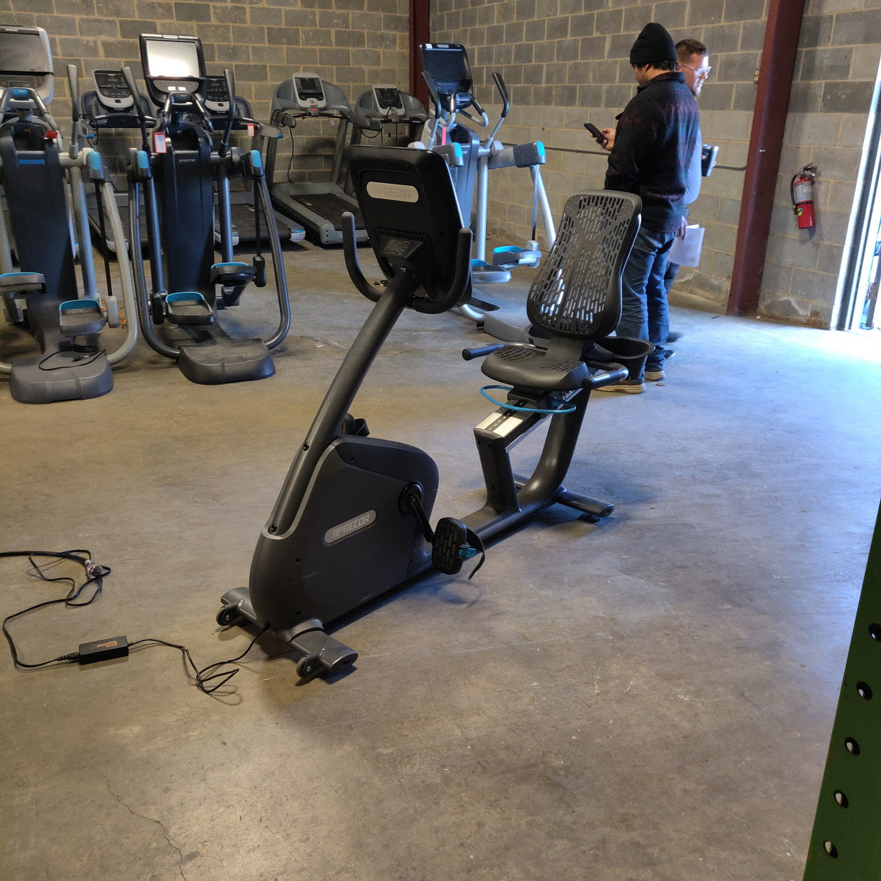 Precor RBK 885 Recumbent Bike w/ P82 Console