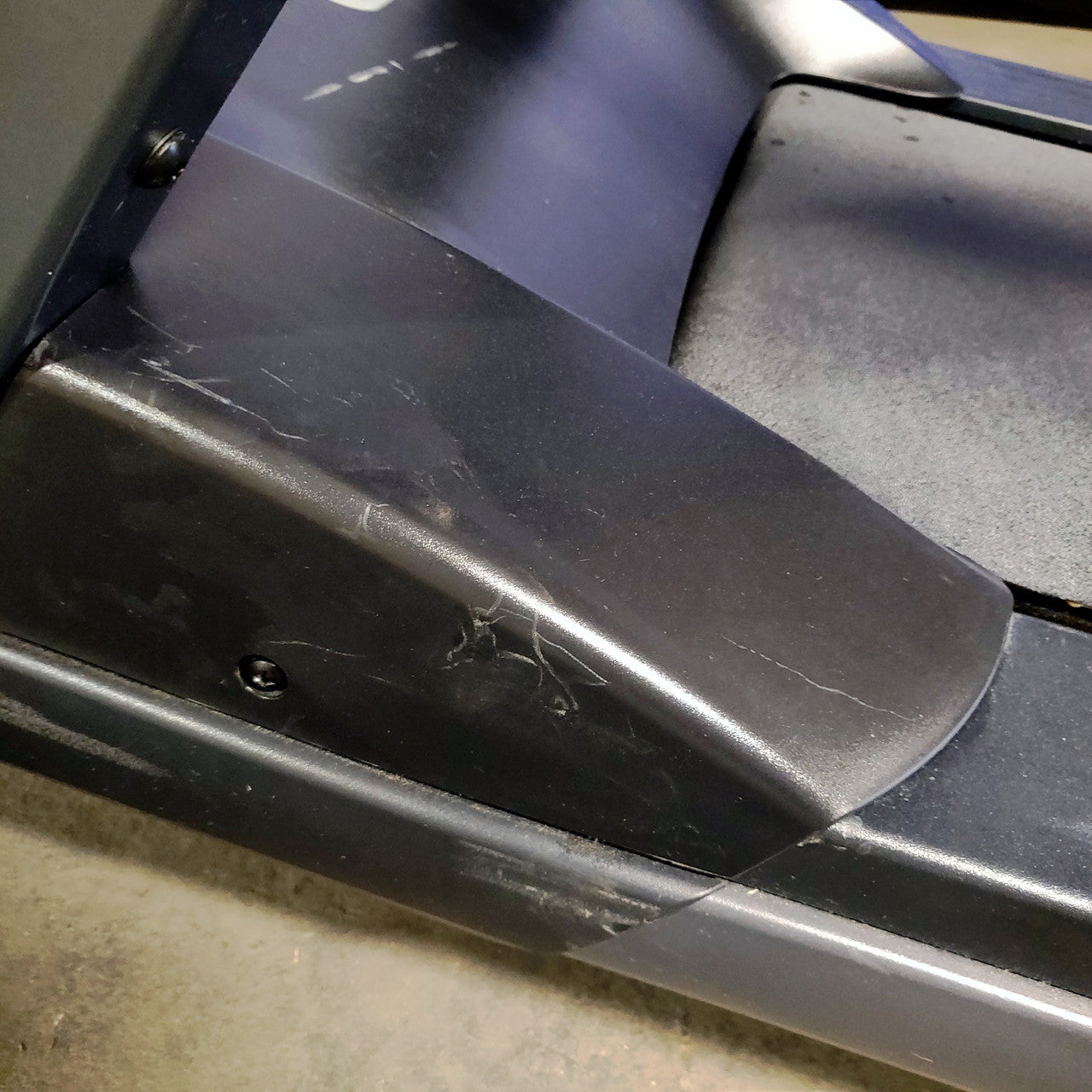 Precor TRM 681 Treadmill w/ p82 Console