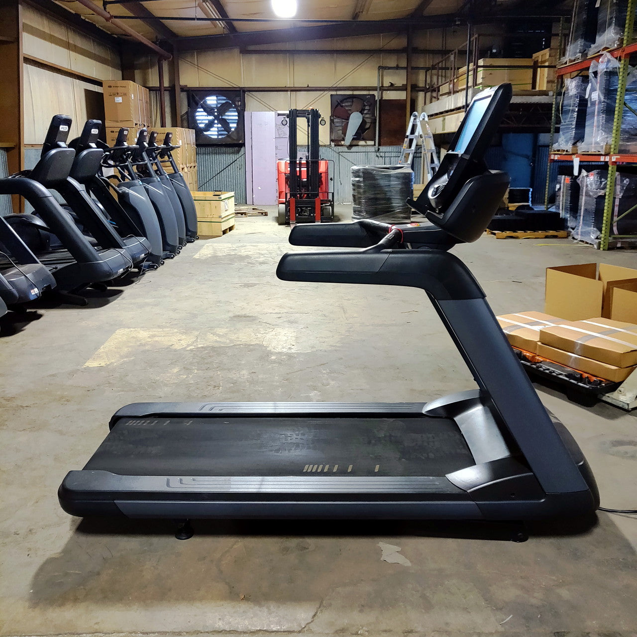 Precor TRM 781 Treadmill with P82 Console