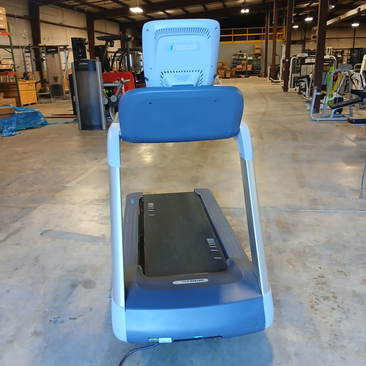 Precor TRM 885 Treadmill w/P80 Console