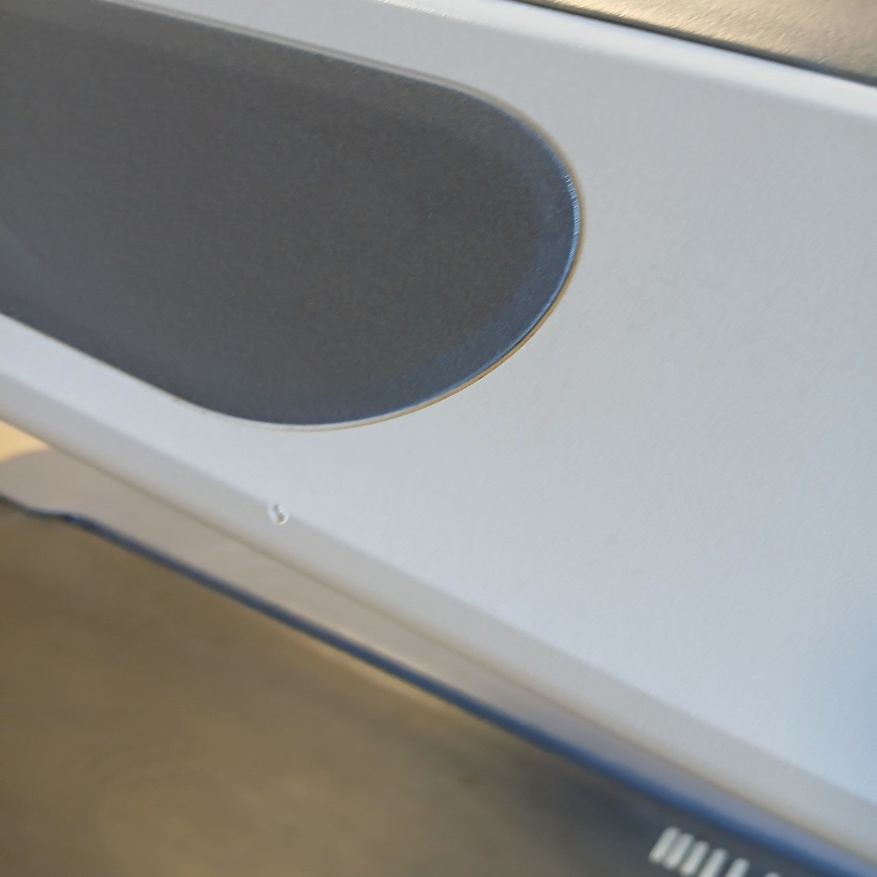 Precor TRM 885 Treadmill w/P80 Console