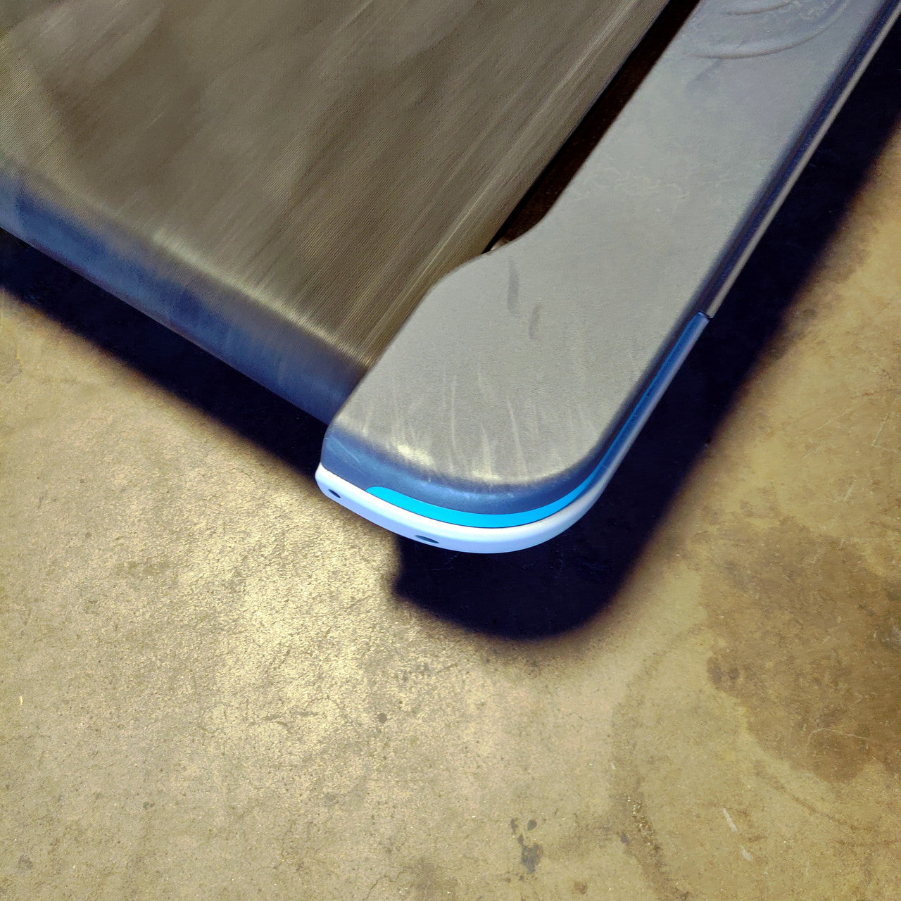 Precor TRM 885 Treadmill w/P82 Console