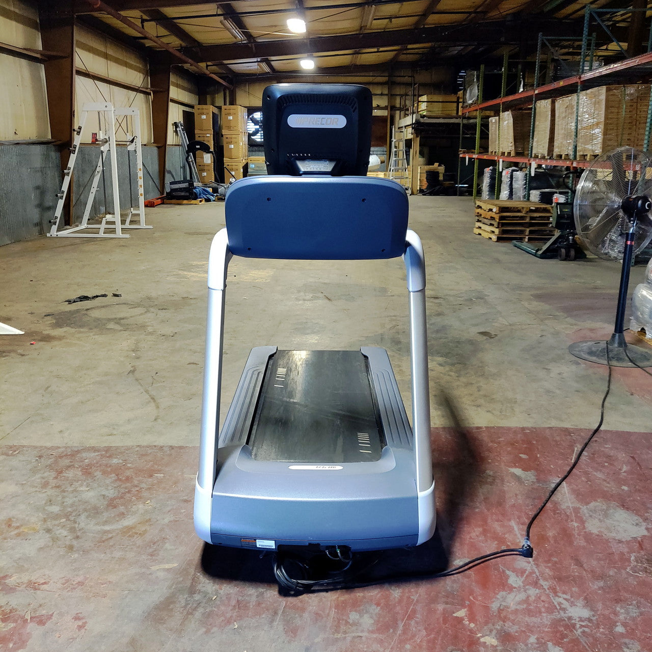 Precor TRM 885 Treadmill w/P82 Console