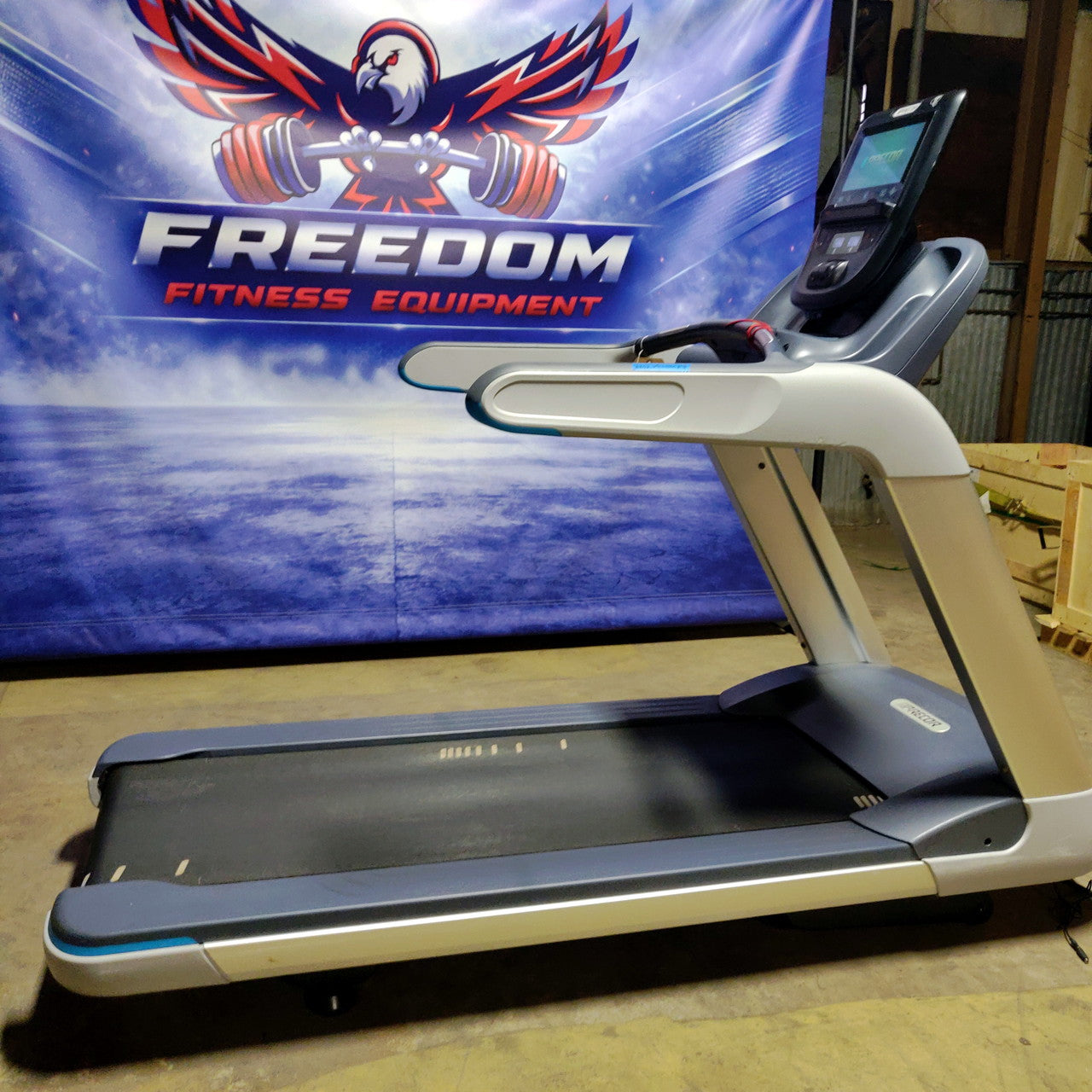 Precor TRM Treadmill 865 w/ P62 Console