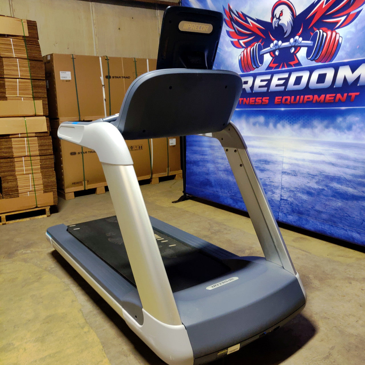 Precor TRM Treadmill 865 w/ P62 Console