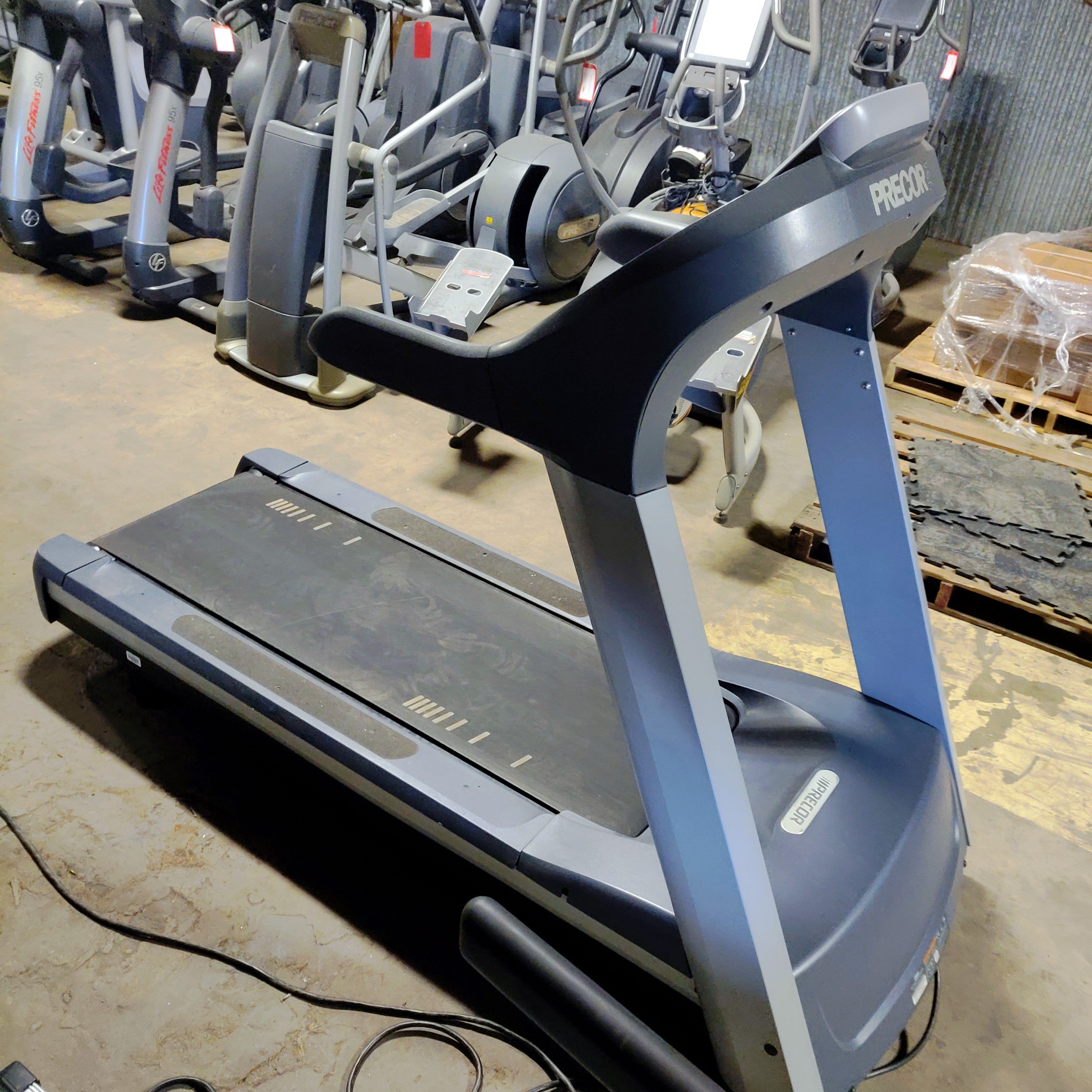 Precor Treadmill 954i Commercial Grade