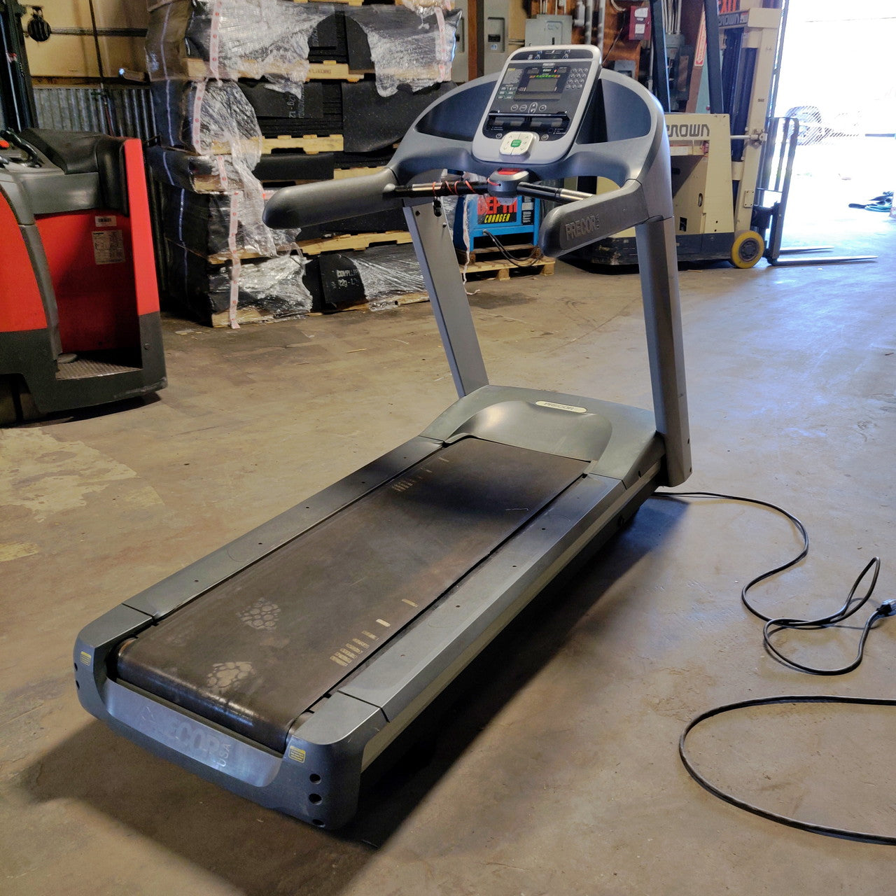 Precor Treadmill 966i Commercial Grade with New Belt!