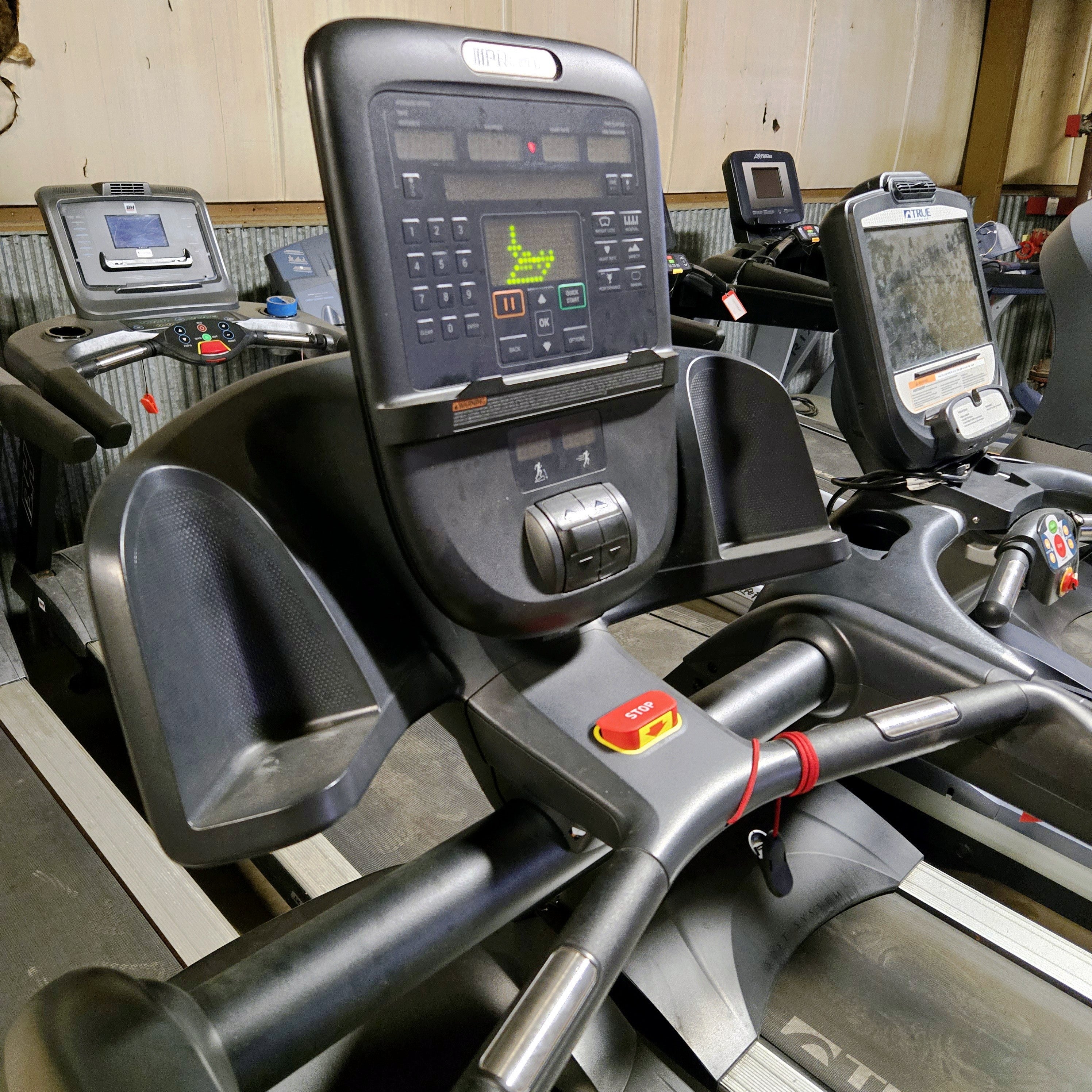 Precor Treadmill TRM 600-18 Commercial Model