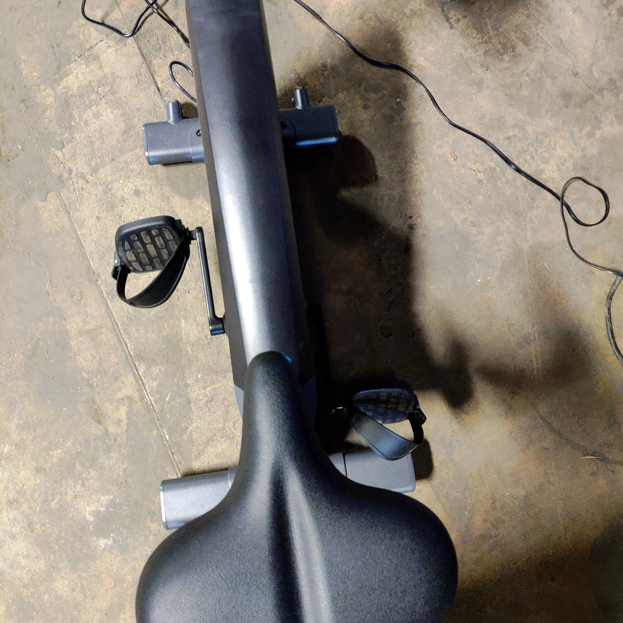 Precor UBK 685 Upright Bike w/ P82 Console