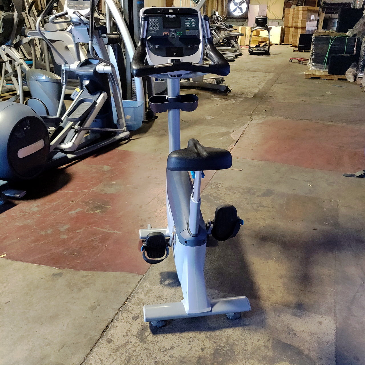 Precor UBK 815 Upright Bike w/P10 Console