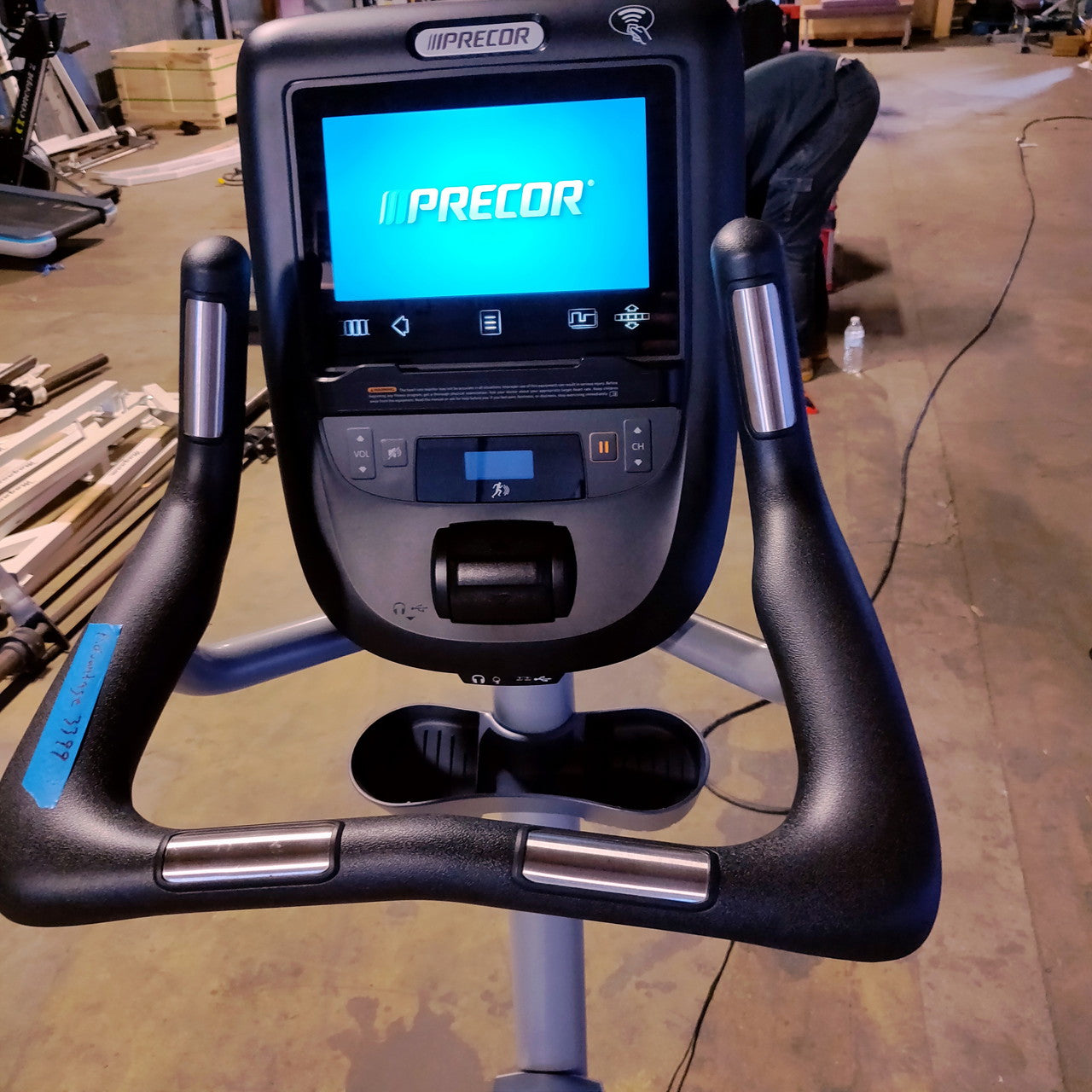 Precor UBK 865 Upright Bike w/ P62 Console
