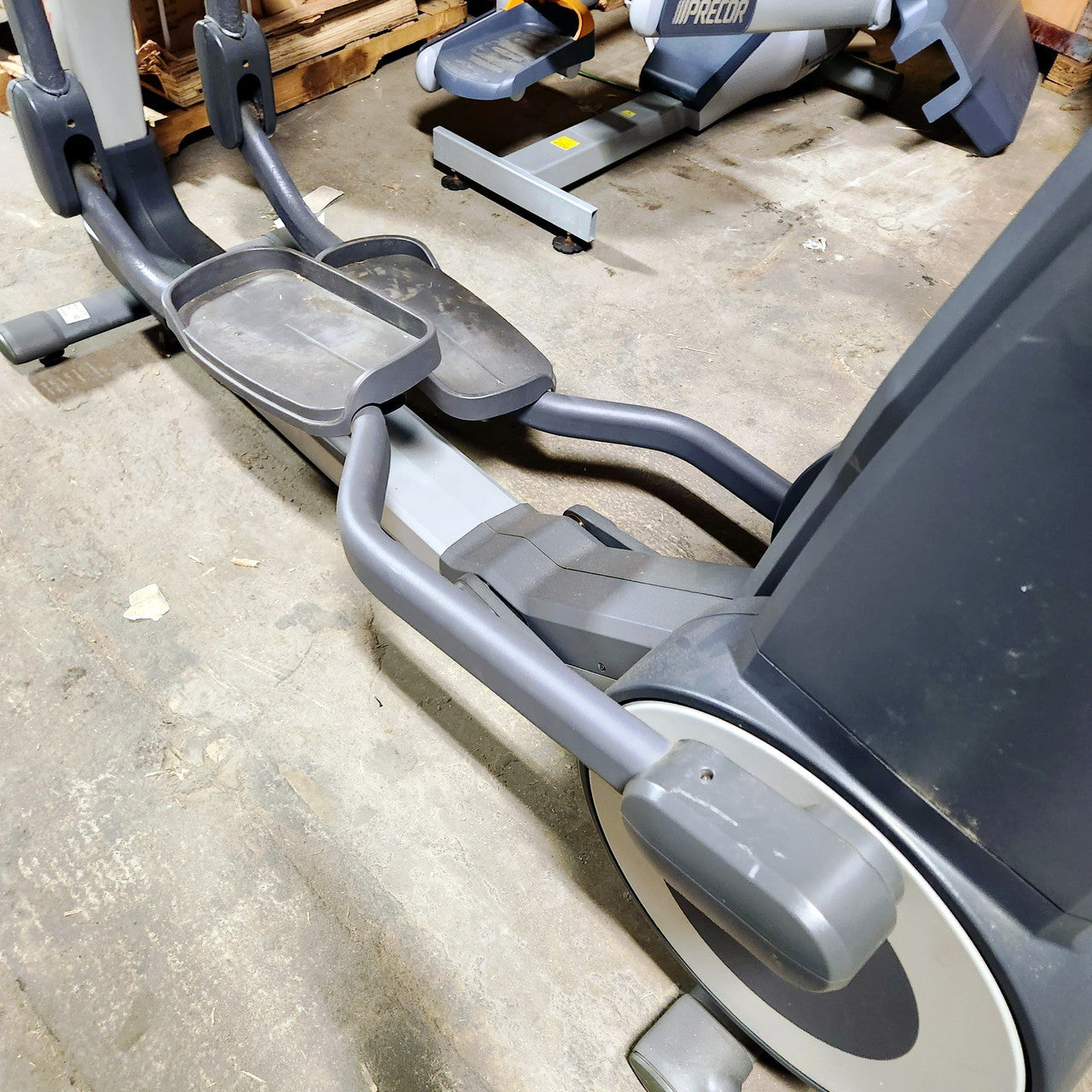 Refurbished Life Fitness 95X Elliptical with Inspire Console 