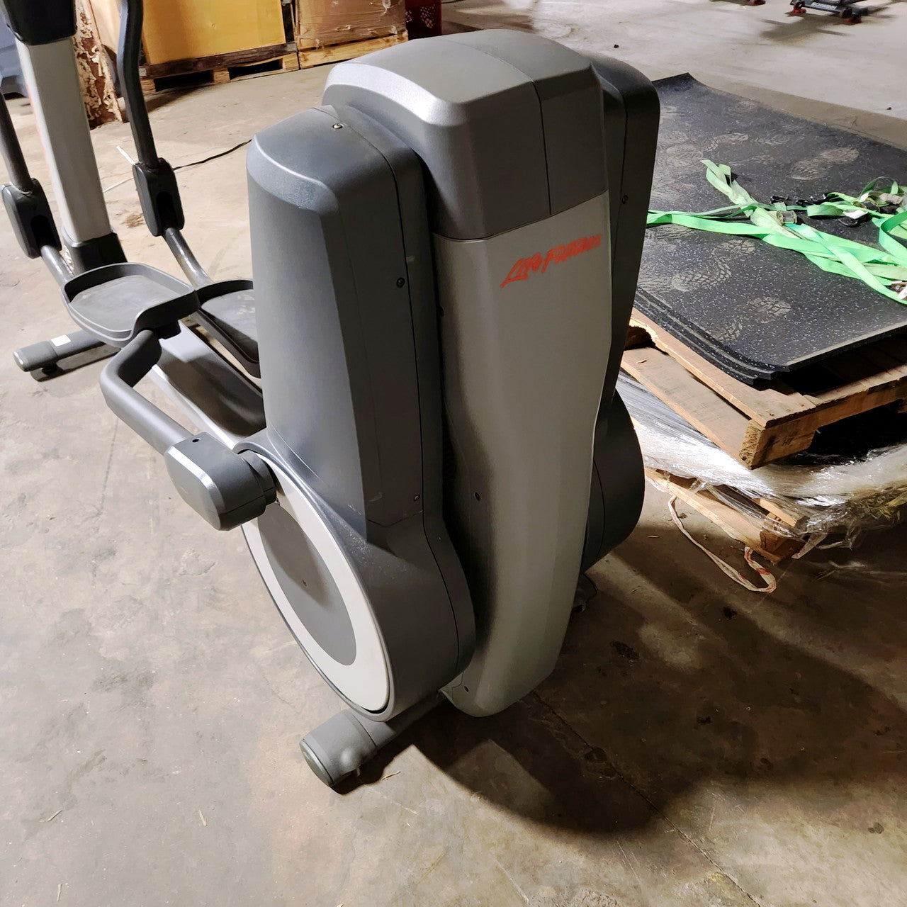 Refurbished Life Fitness 95X Elliptical with Inspire Console 