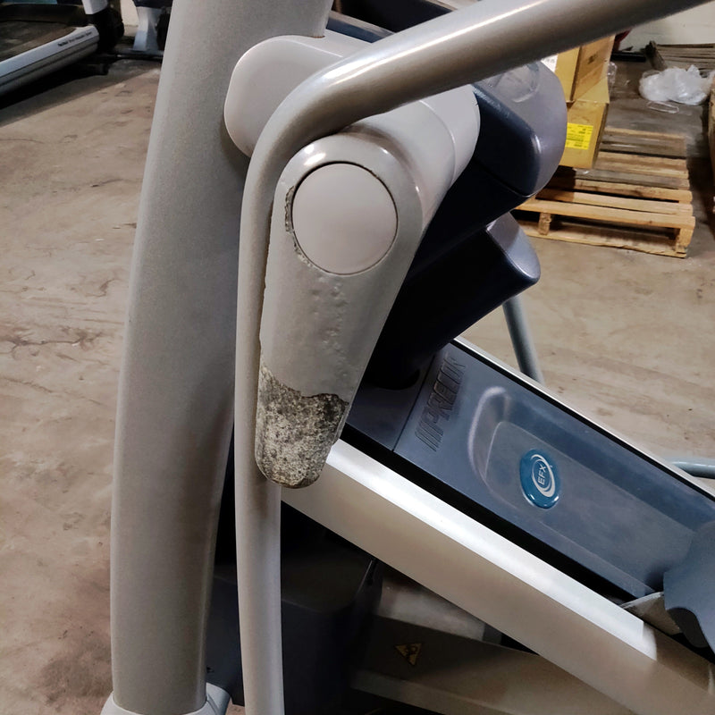 Precor 883 2024 treadmill