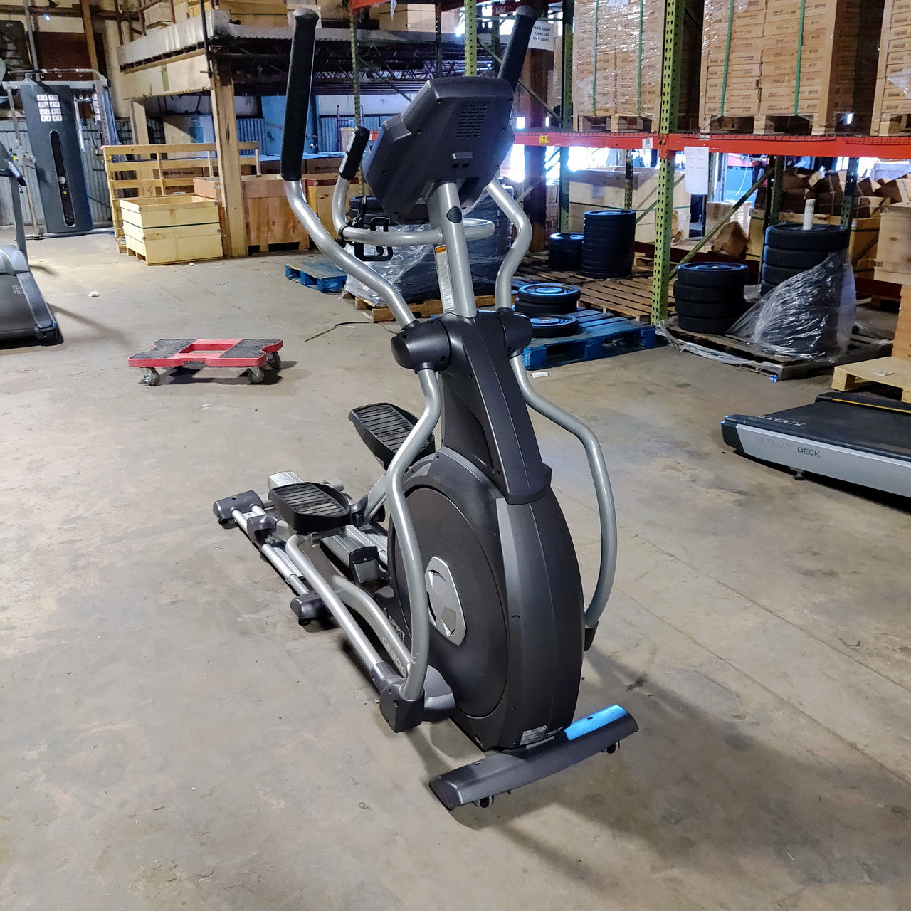 Spirit Fitness CE800 Elliptical