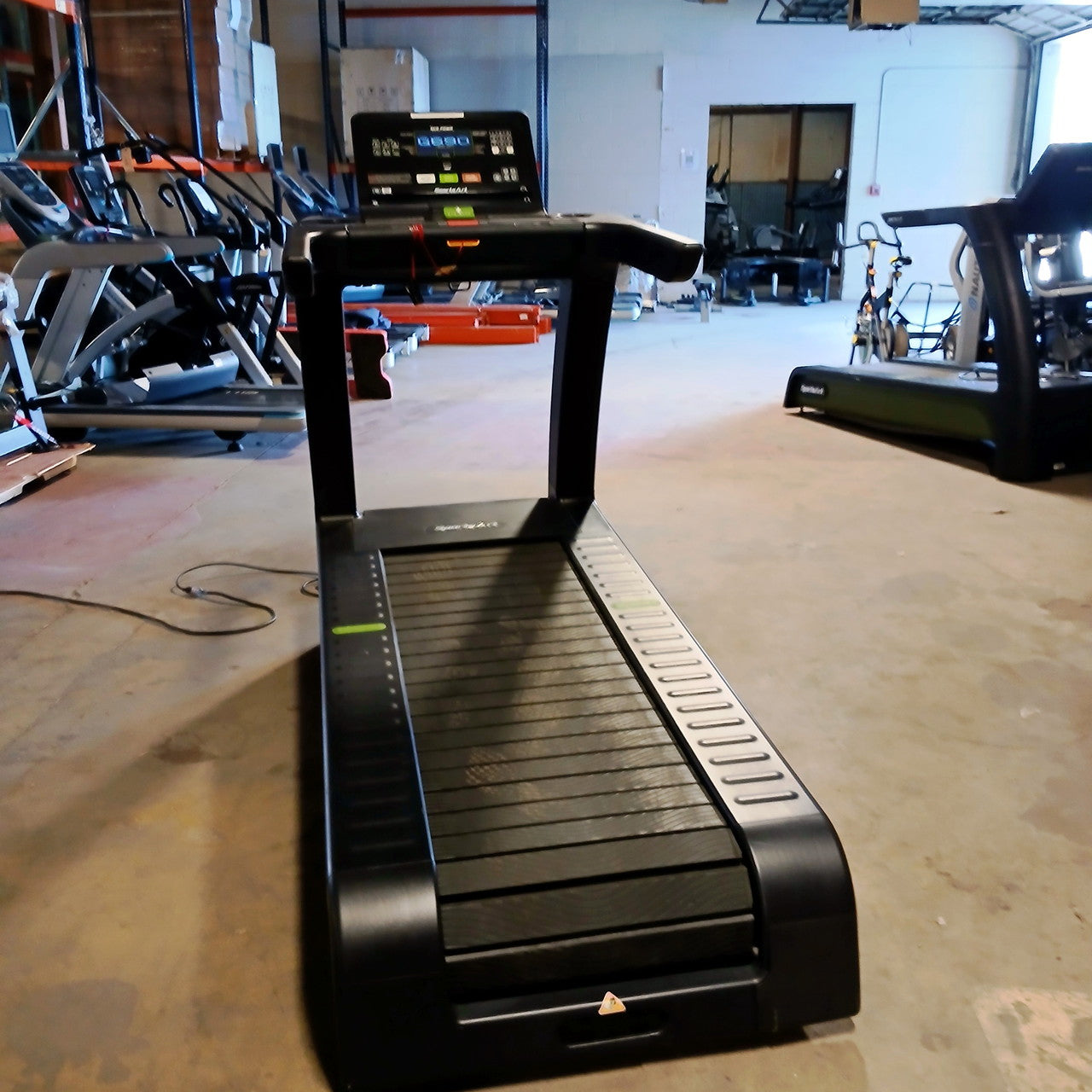 SportsArt G690 Verde Treadmill