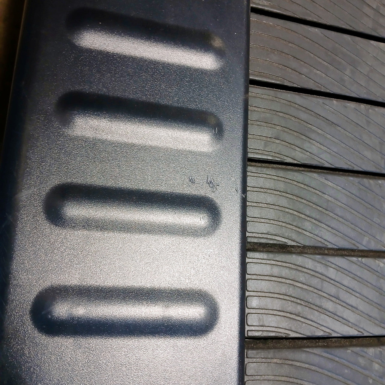 SportsArt G690 Verde Treadmill