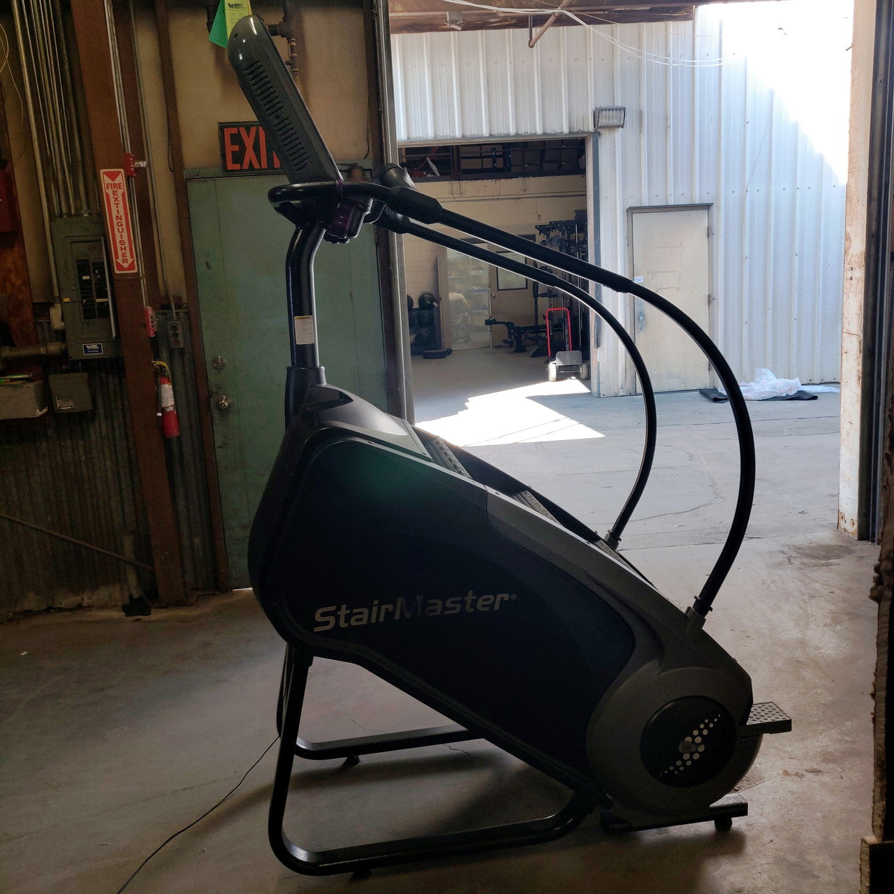 Stairmaster 8 Series Gauntlet Stairclimber Stepper Commercial Grade