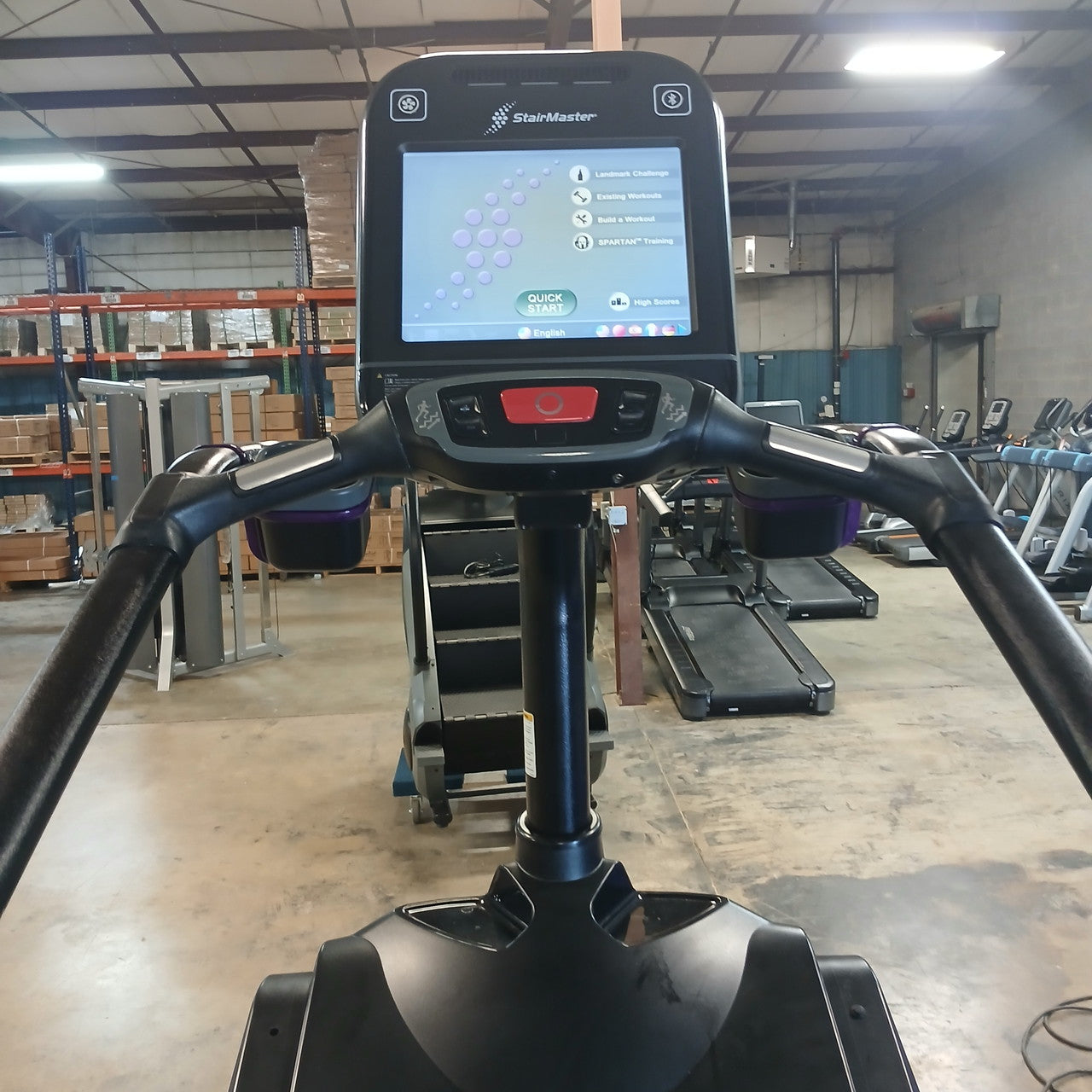 Stairmaster 8 Series Gauntlet w/15" Touch SM-9-5270