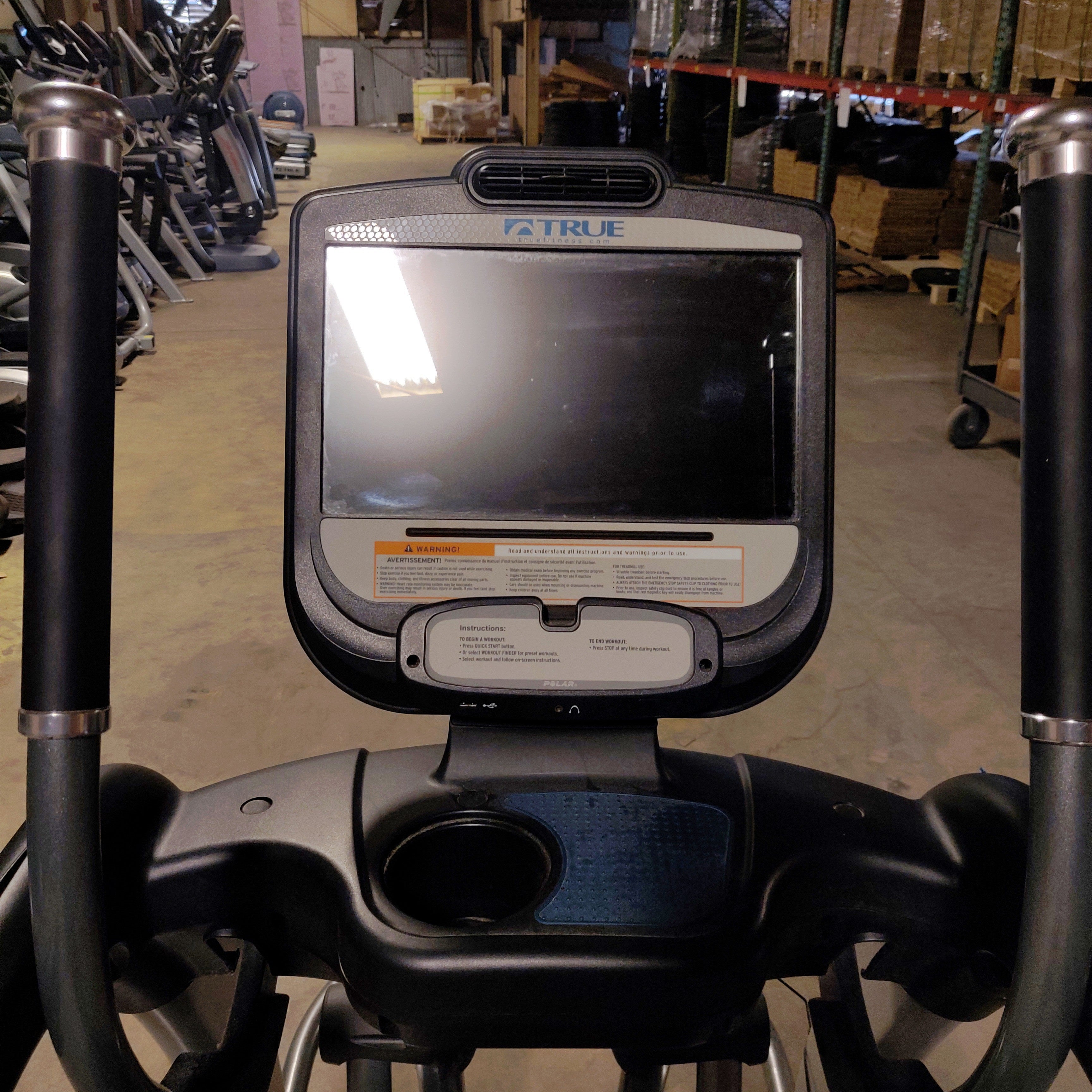 TRUE Elliptical 400 Series with Interactive Screen