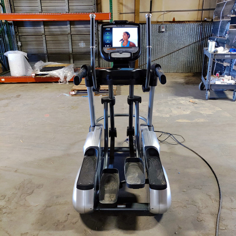 TRUE Elliptical 400 Series with Interactive Touchscreen
