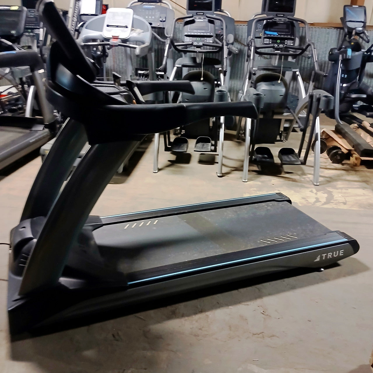 TRUE Fitness TC900 Treadmill w/ LCD Console