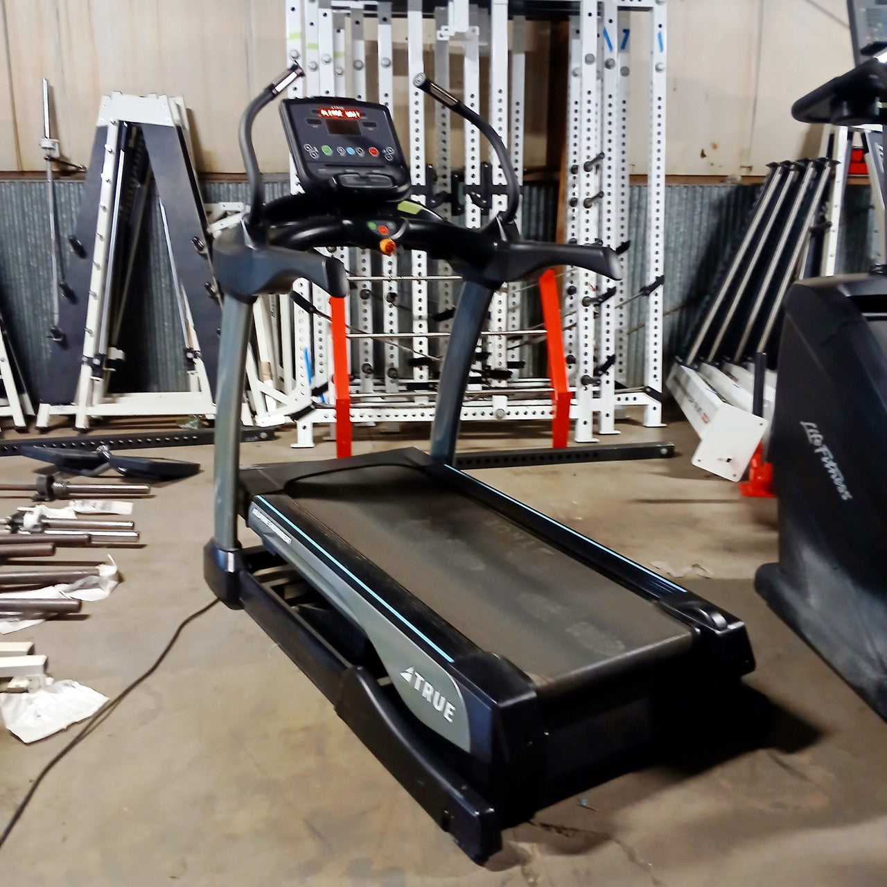 TRUE Fitness Ti1000 Alpine Runner w/ LCD Console