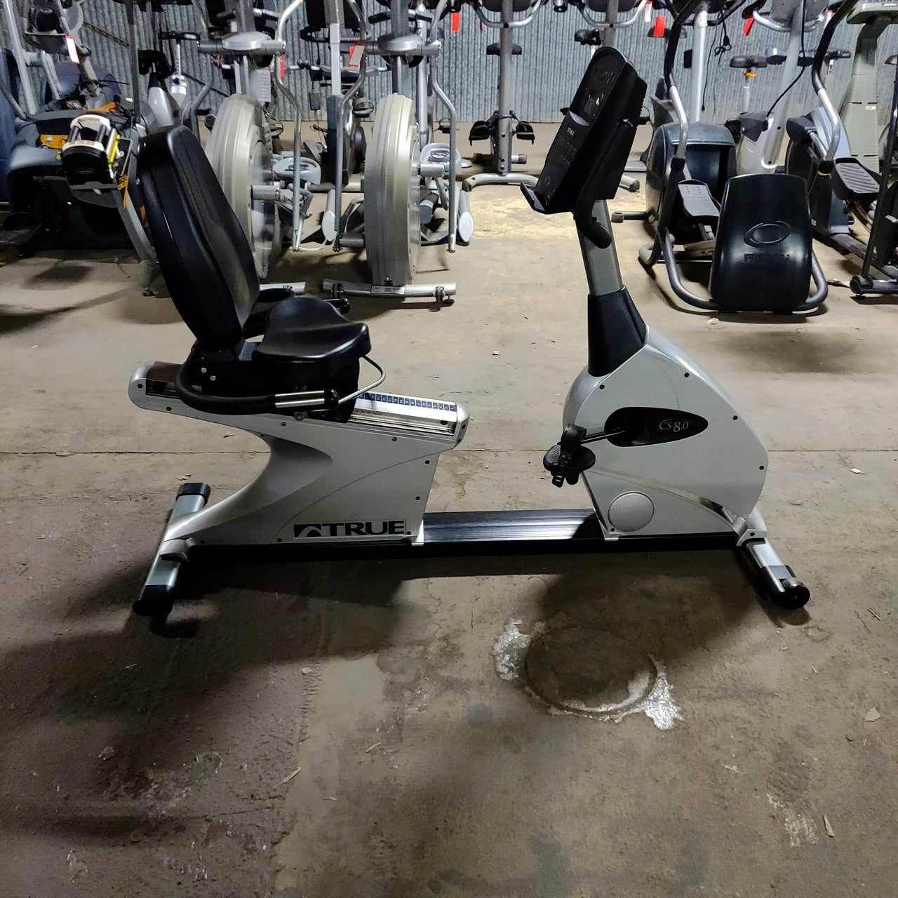 TRUE Recumbent Bike CS 8.0