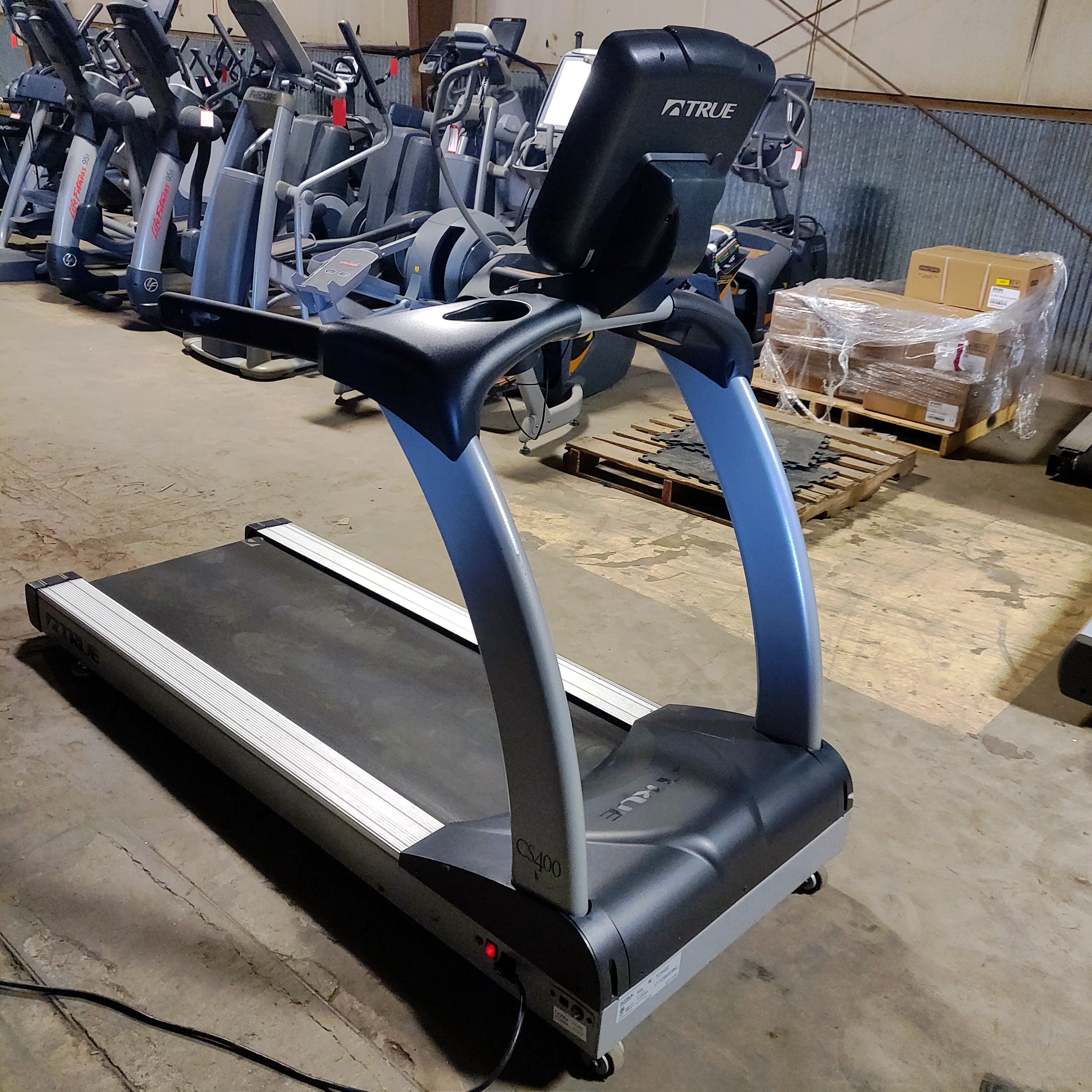 TRUE Treadmill CS400 Commercial Grade