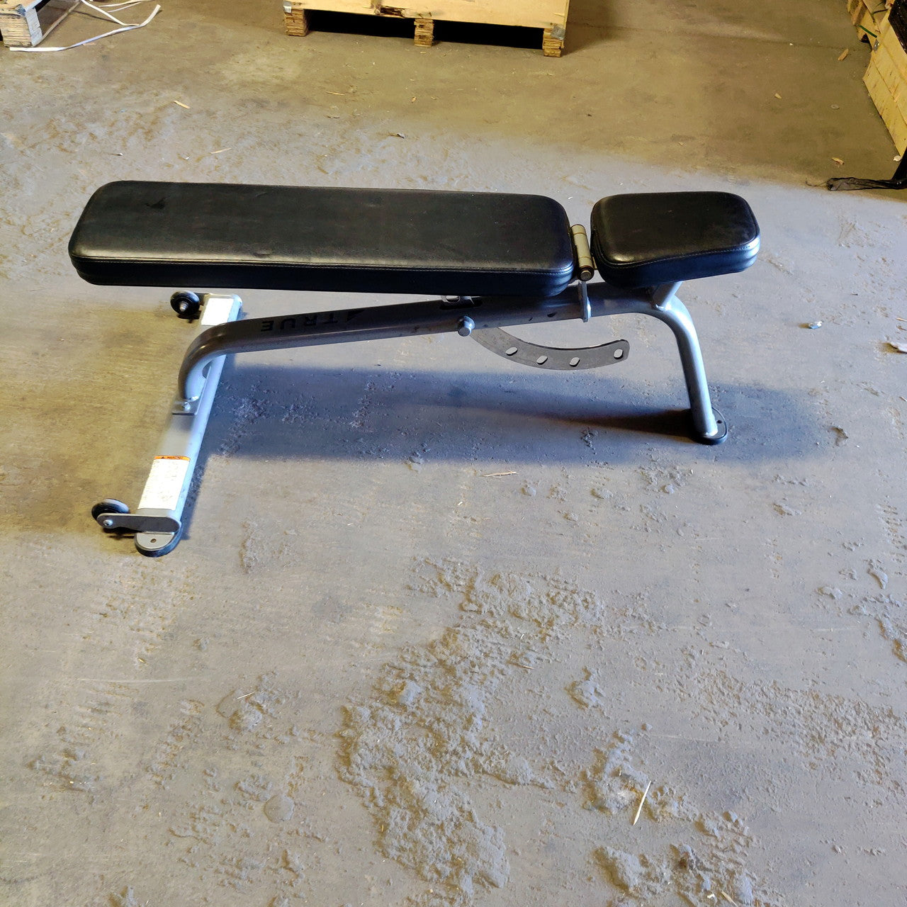 True Wight Machine TRUE Weight Bench Adjustable FID