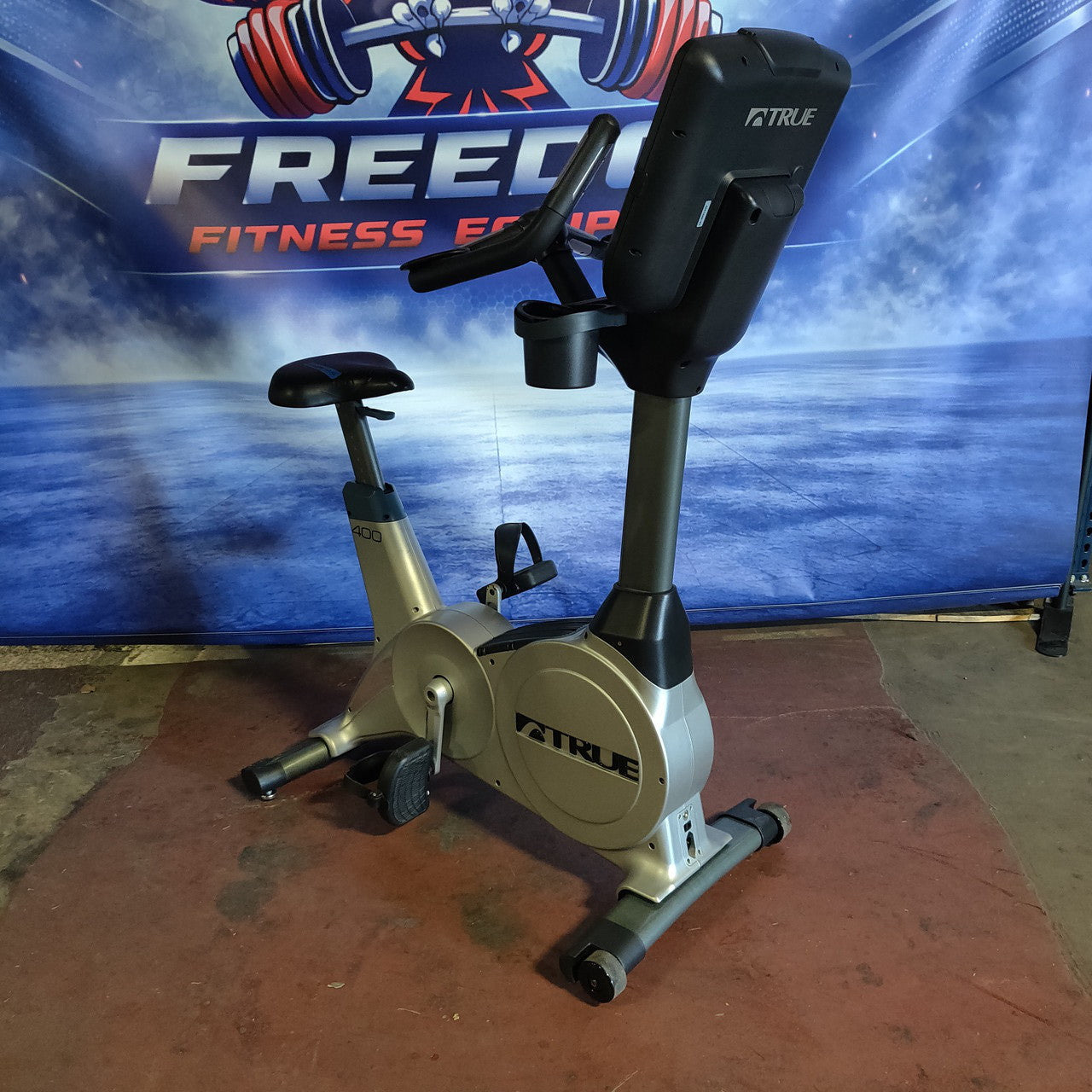 True C400U Upright Bike
