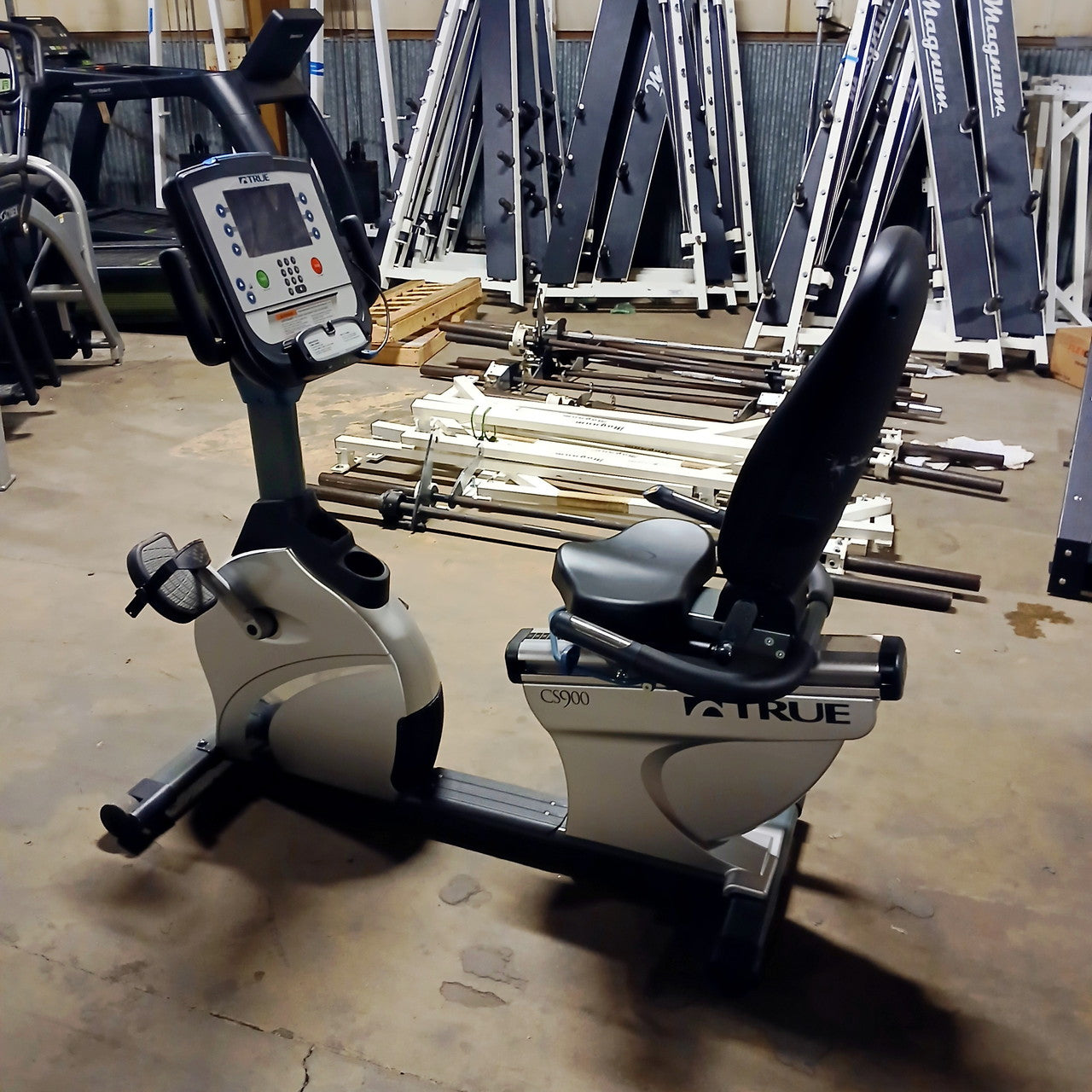 True CS900 Recumbent Bike