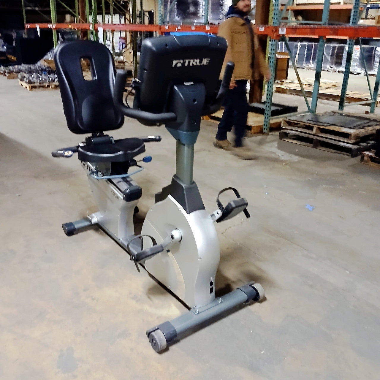 True CS900 Recumbent Bike