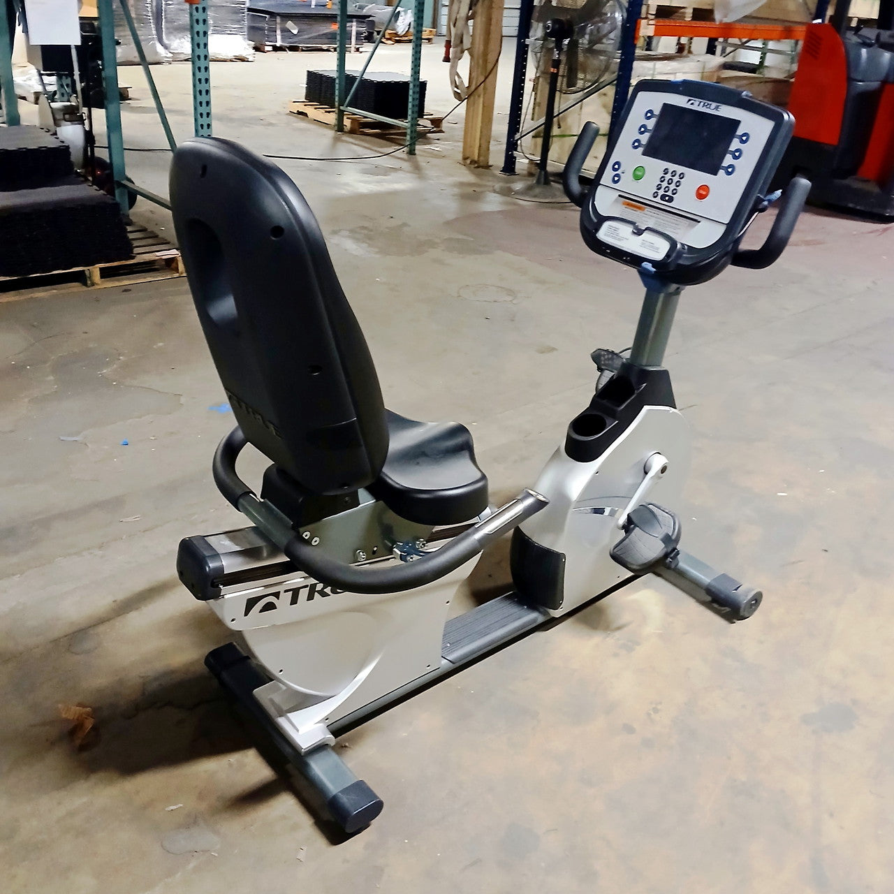 True CS900 Recumbent Bike