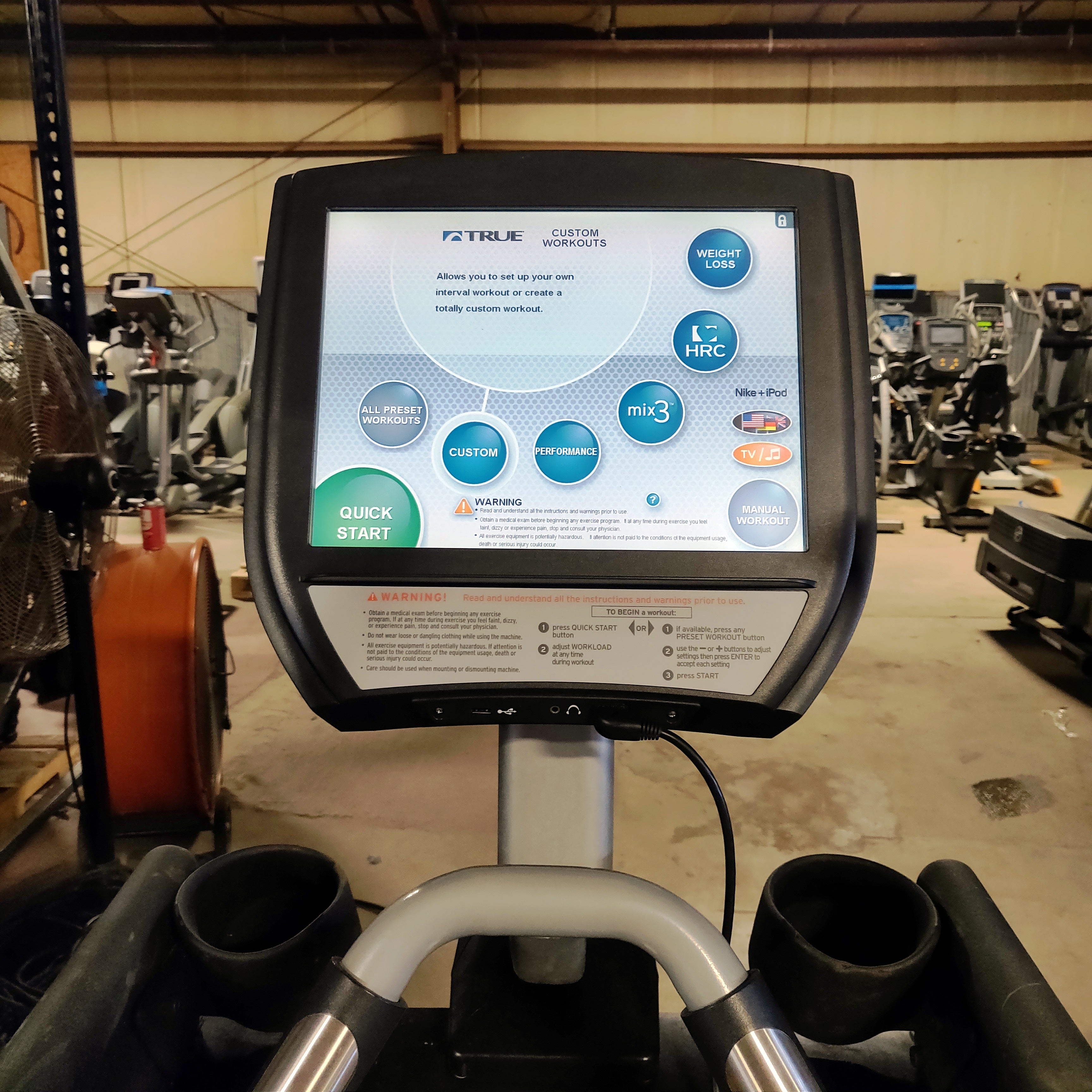 True Fitness LC900 Elliptical with Console