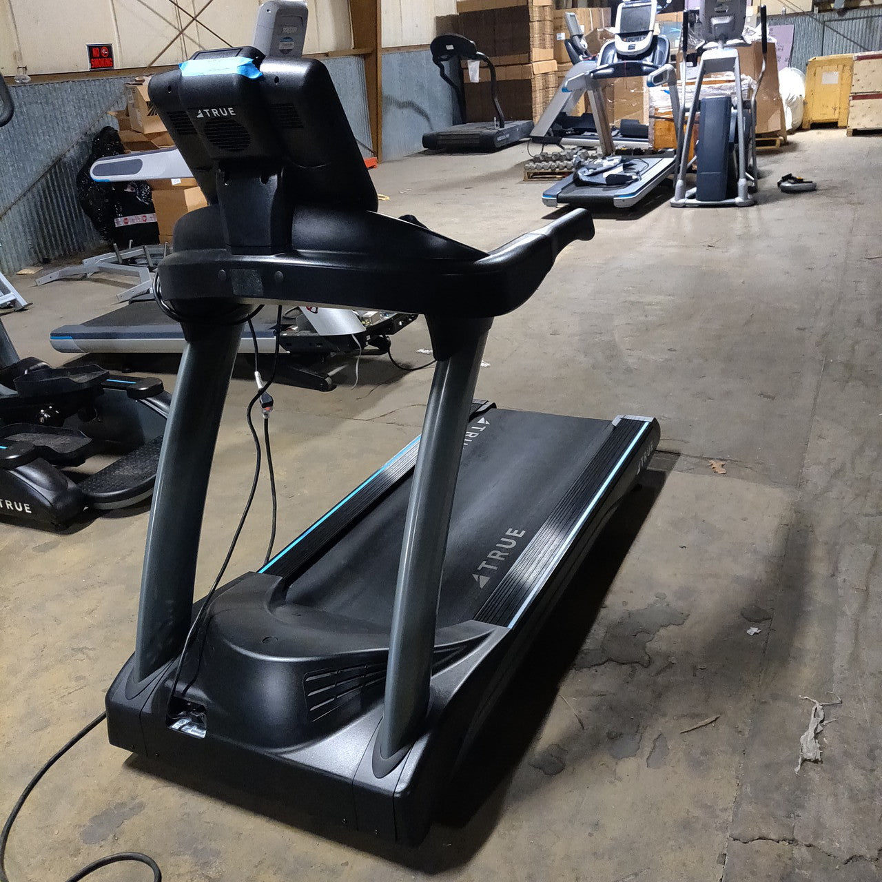 True Fitness TC900 Treadmill w/Envision Console