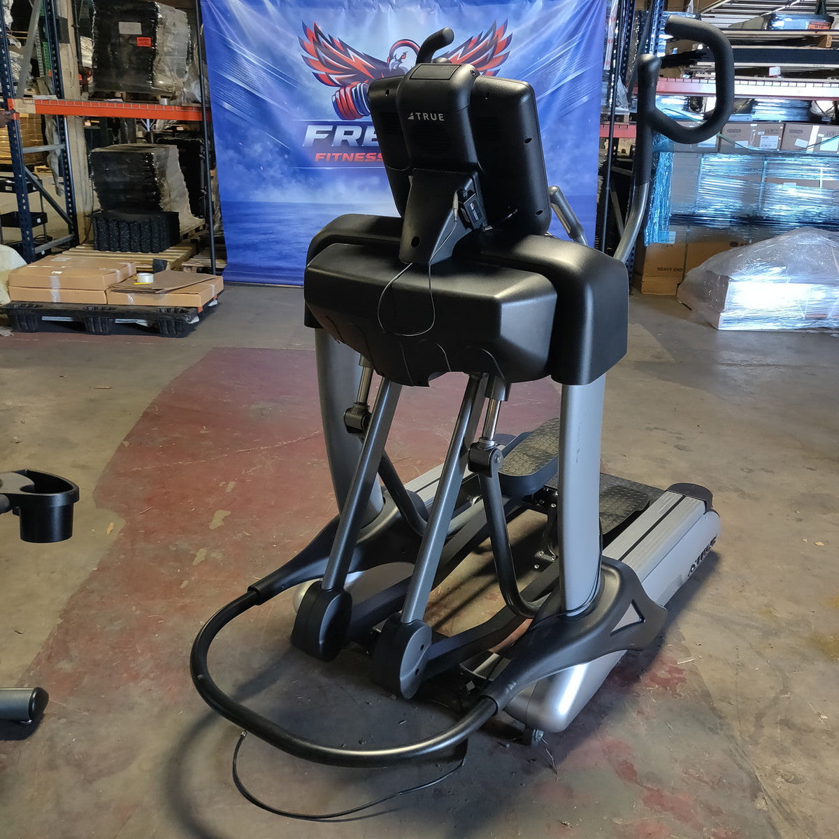 True Fitness XS1000 Spectrum Elliptical w/ Touchscreen Console