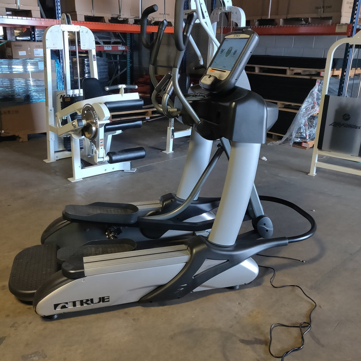 True Fitness XS1000 Spectrum Elliptical  w/ Touchscreen Console