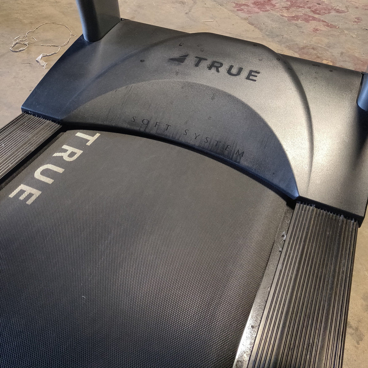 True TC400-19 Treadmill w/ LED Console