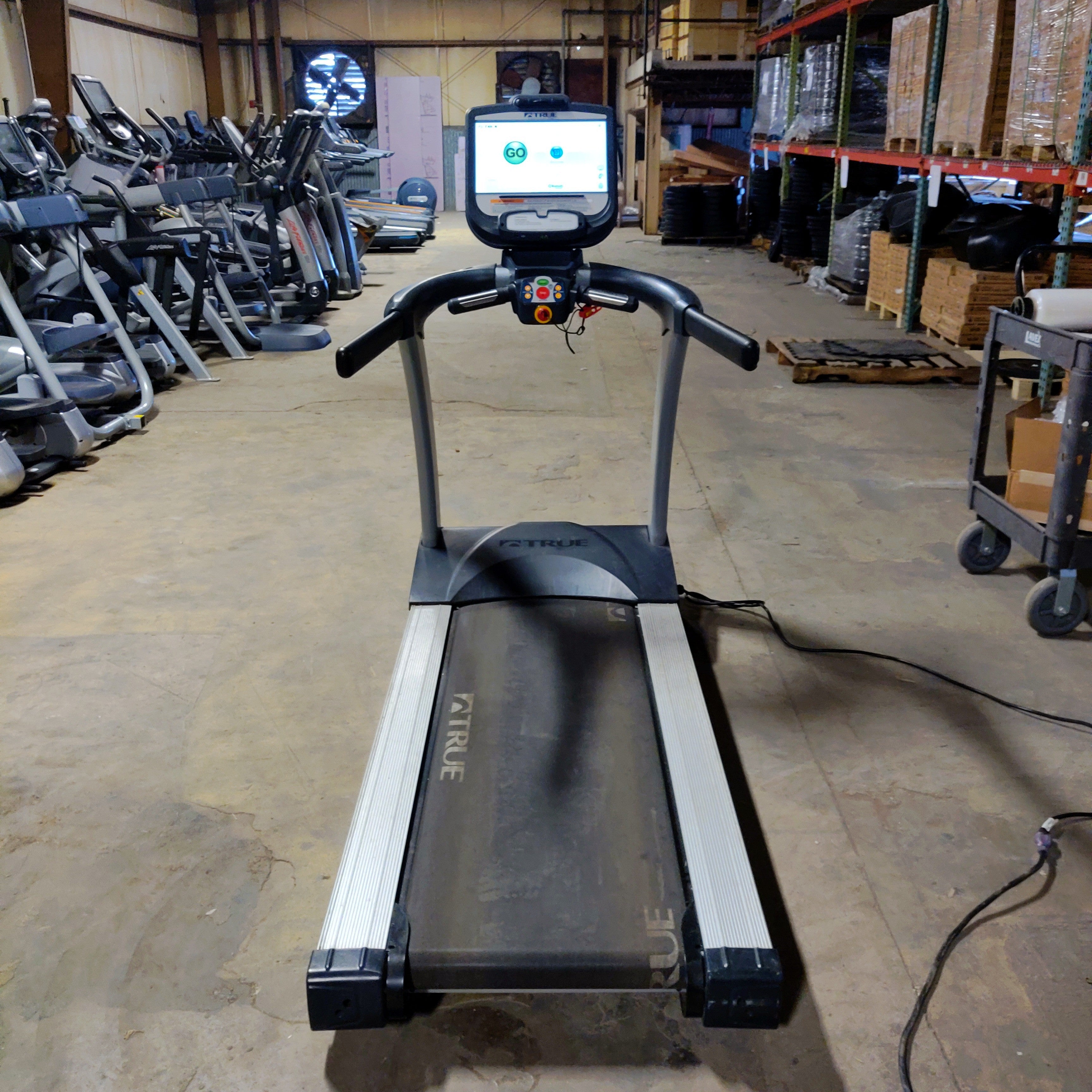 True Treadmill 400 Model with Interactive Digital Display