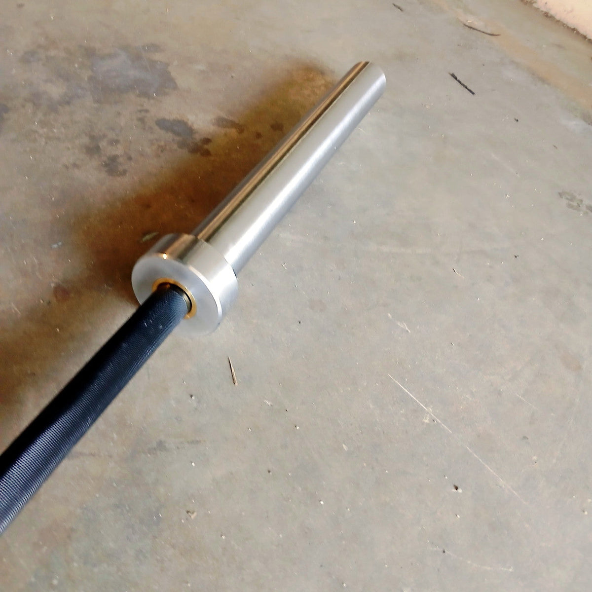 Used Men's Olympic Zinc Plated CrossTraining Commercial Barbell