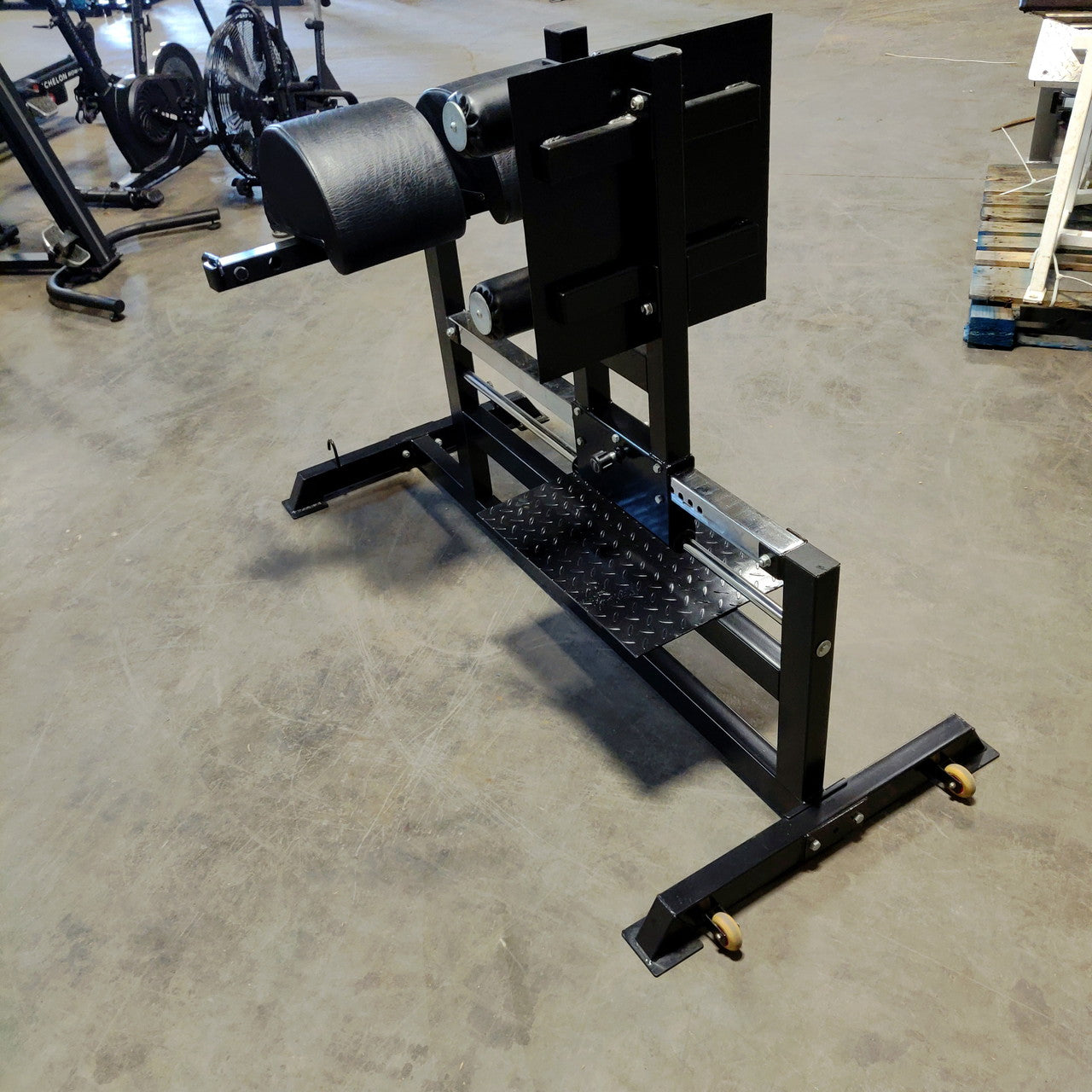 Vulcan GHD Glute Ham Developer Rollable