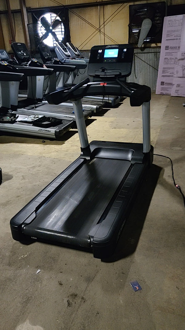 Refurbished Life Fitness Treadmill Integrity Series